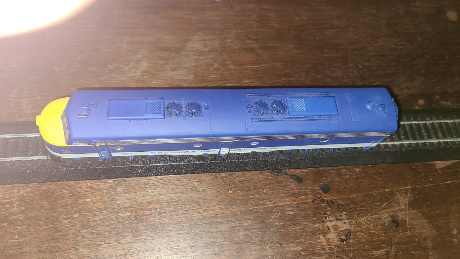 HO Scale Life-Like Trains – Chesapeake & Ohio E8 Locomotive #4021