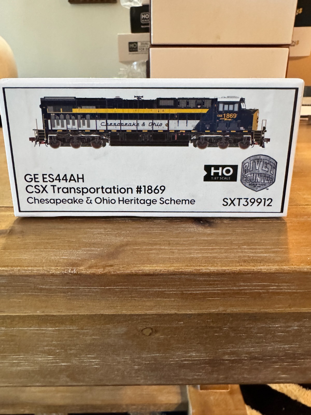 Scaletrains SXT39912 Rivet Counter ES44AH CSX (C&O) #1869 DCC/Sound SSS Speaker