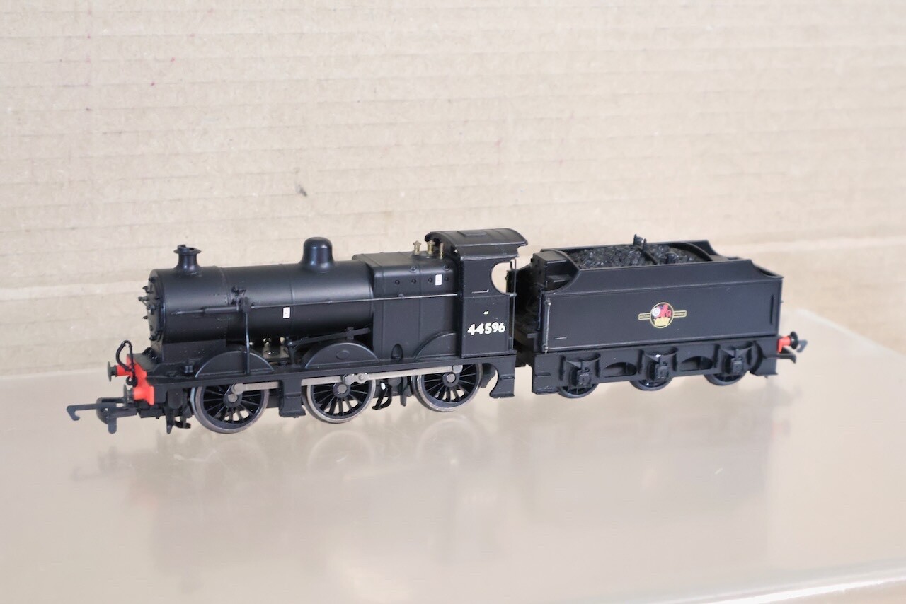 HORNBY R2066 RE NUMBERED BR 0-6-0 FOWLER CLASS 4F LOCOMOTIVE 44596 BOXED ol