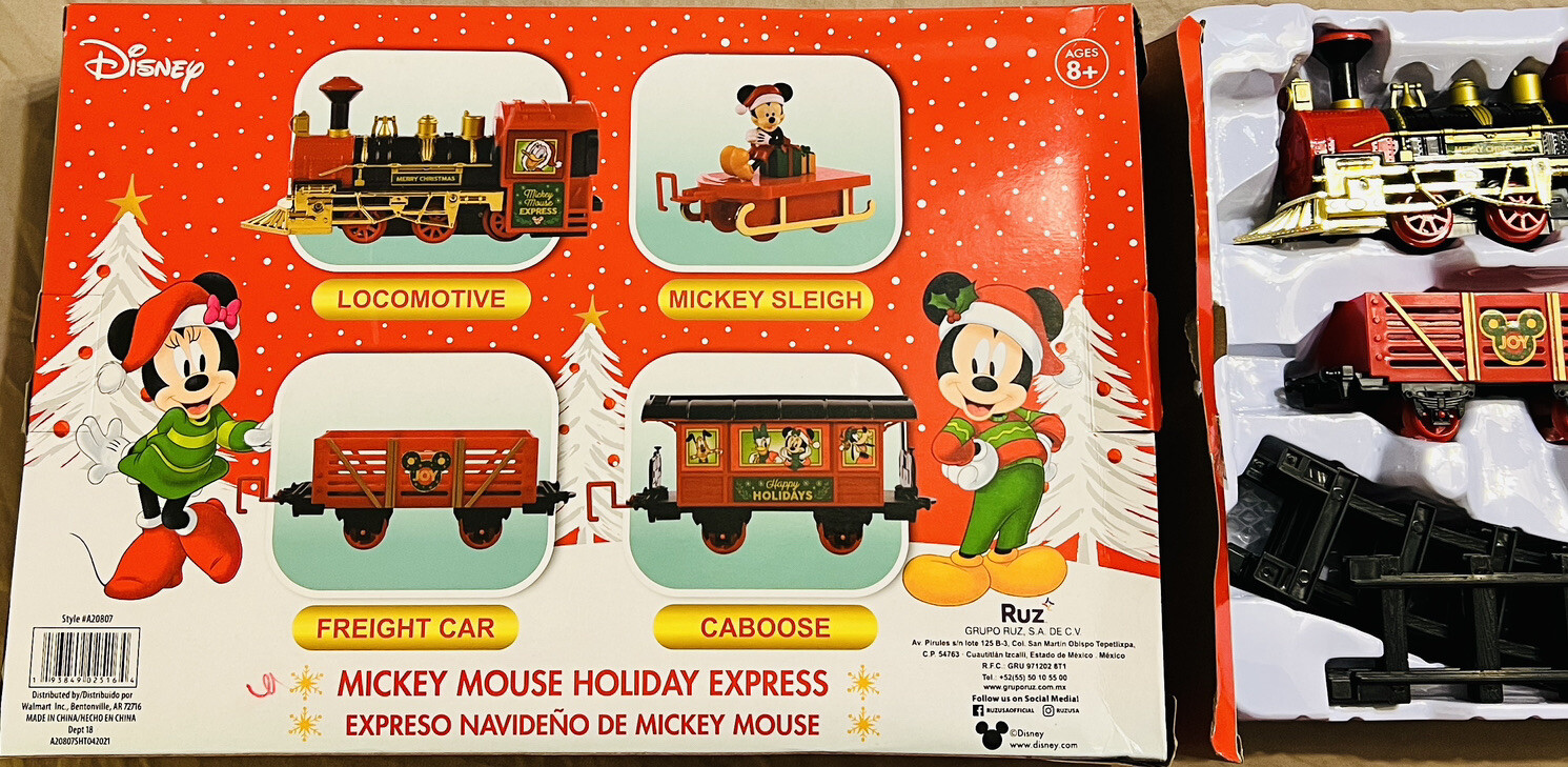 Disney Mickey Mouse Christmas Holiday Express 12 Pc Train Set Red Age 8+