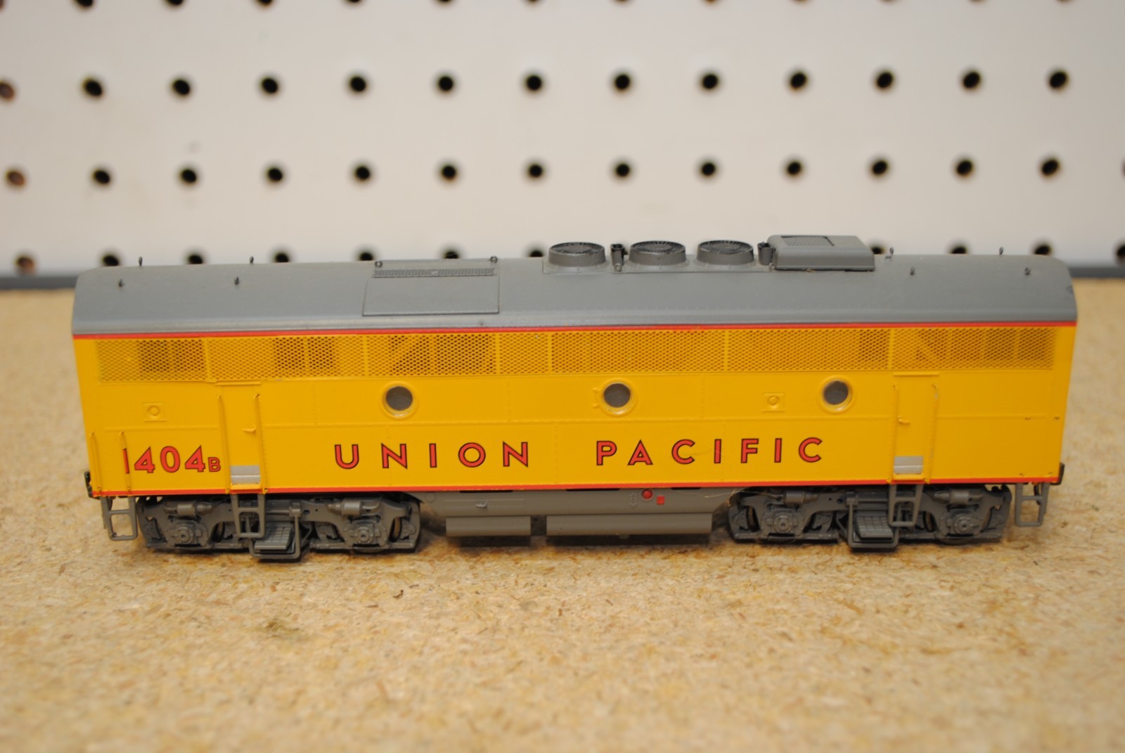 InterMountain Railway Co. 49603-09 Union Pacific #1404B EMD F3B Diesel Loco HO