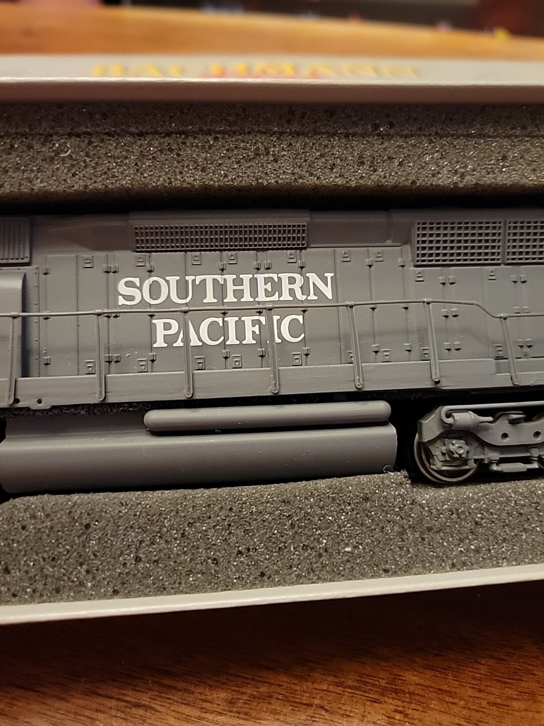 HO Gauge Bachmann 11605 EMD SD45 Loco SP Bloody Nose 8953 Southern Pacific