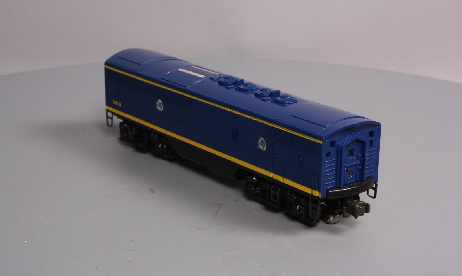 Lionel 6-18122 O Santa Fe F3 Blue/Yellow Non-Powered Diesel B-Unit #200B w/RS II