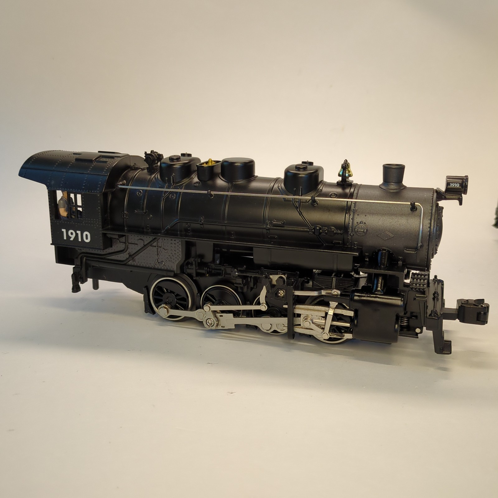 Used Lionel O Gauge Boy Scouts of America 0-8-0 Steam Locomotive & Tender #1910