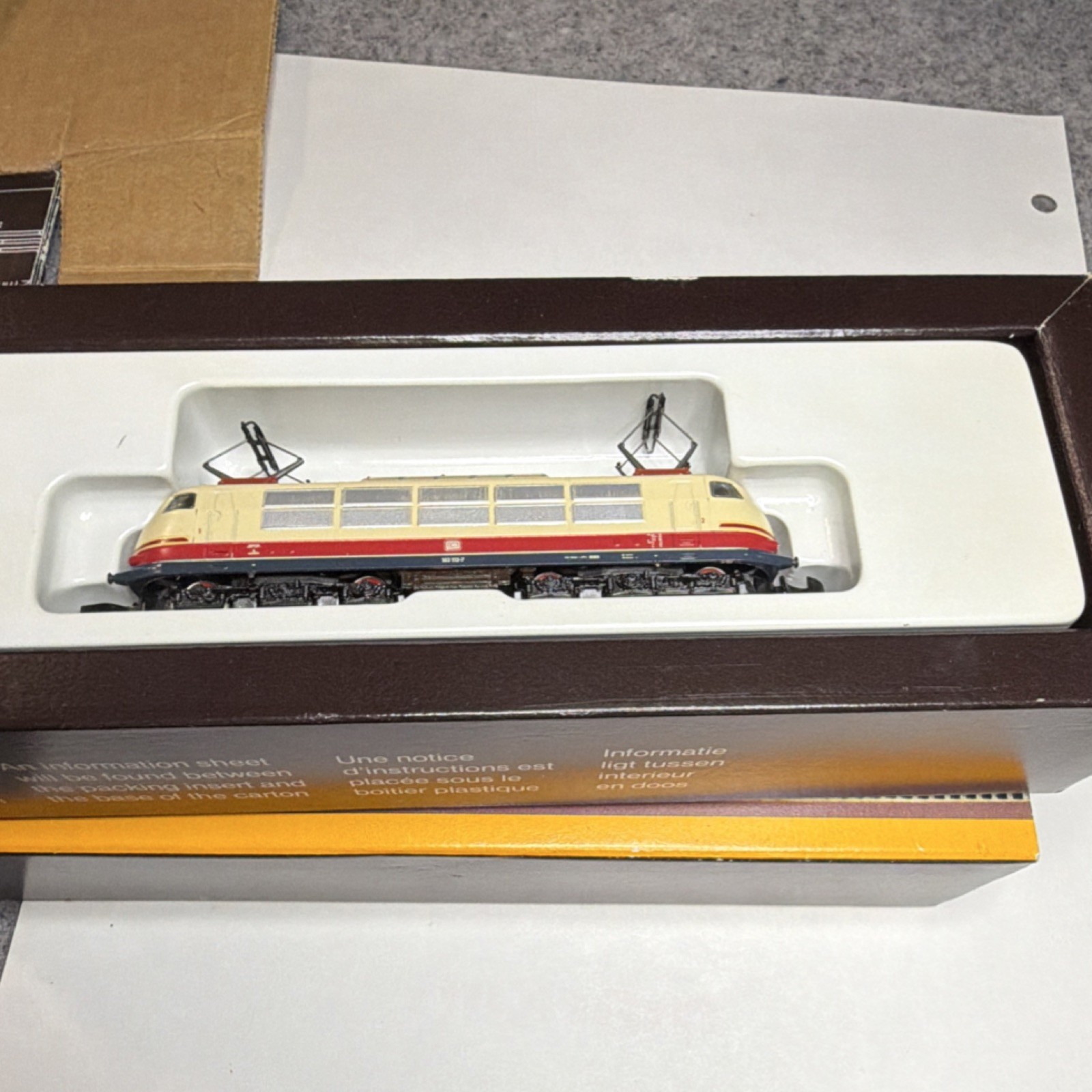 Märklin Mini-Club 8854 Z Gauge Electric Locomotive BR 103 Deutsche Bahn