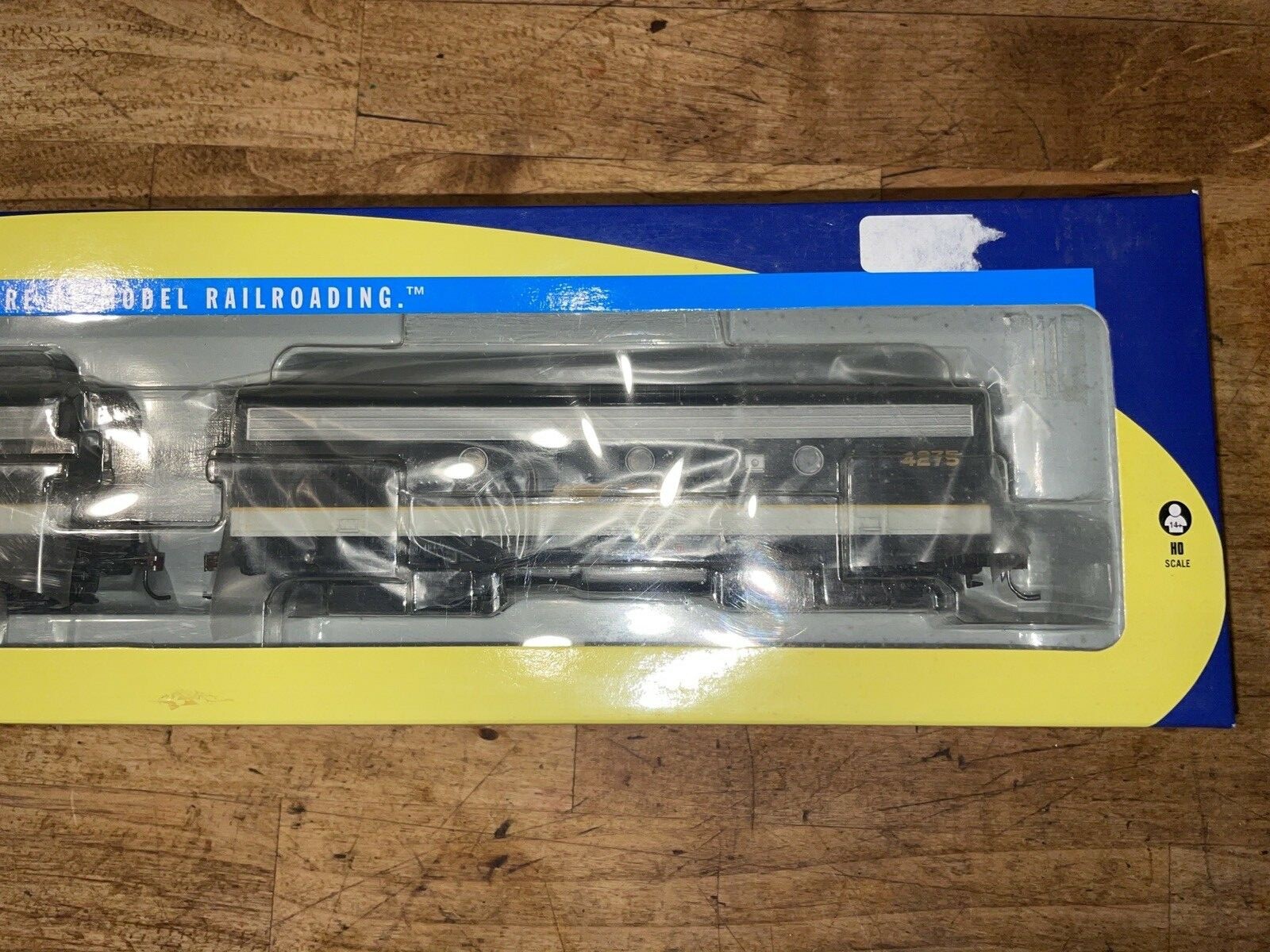 HO Limited Norfolk Southern #4270 4275 Diesel Locomotive F7A /F7B No.29216 Set