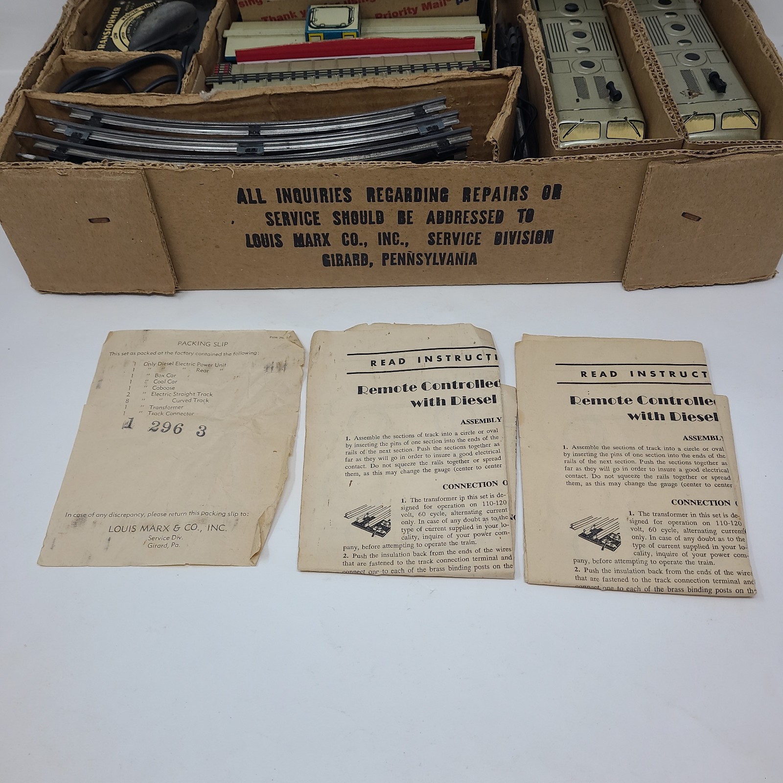 Vintage Marx Tin Train Baltimore & Ohio Locomotive Set w/ Box 5 Cars + Tracks