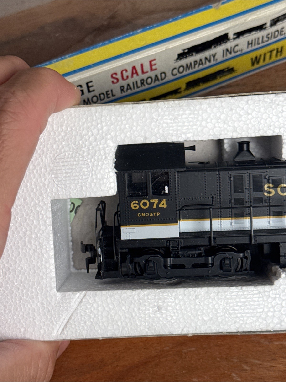 Atlas 8287 HO Scale ALCO S-4 Diesel Locomotive Southern Railway 6074 NOS NIB
