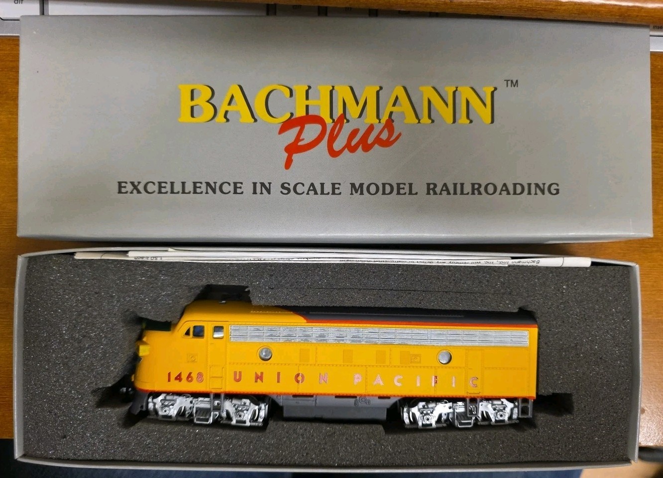 HO Bachmann Plus 31203 Union Pacific EMD F7A Locomotive 1468 NOS