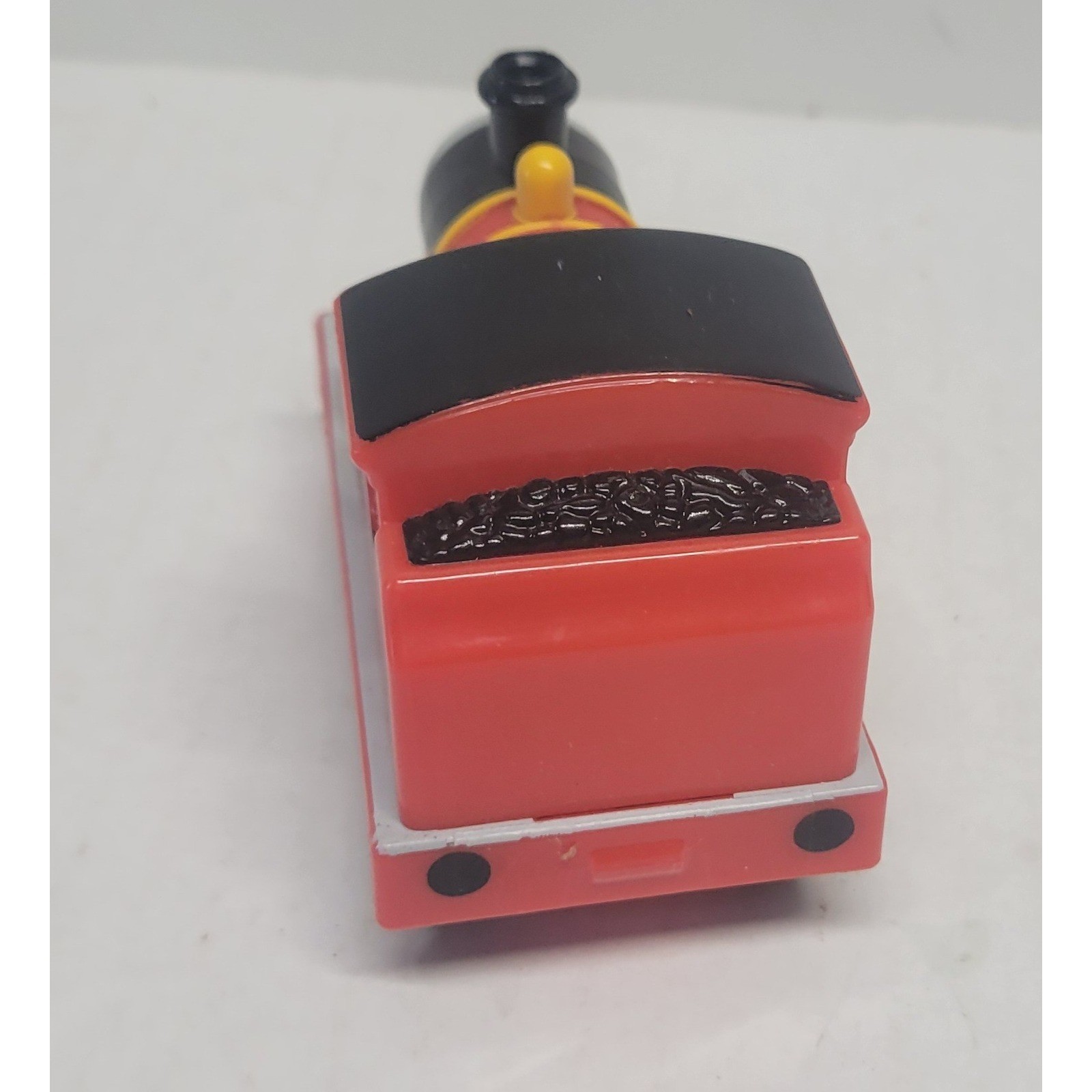 Mattel Thomas & Friends Take-n-Play James pull back Engine Die-Cast Train R9496