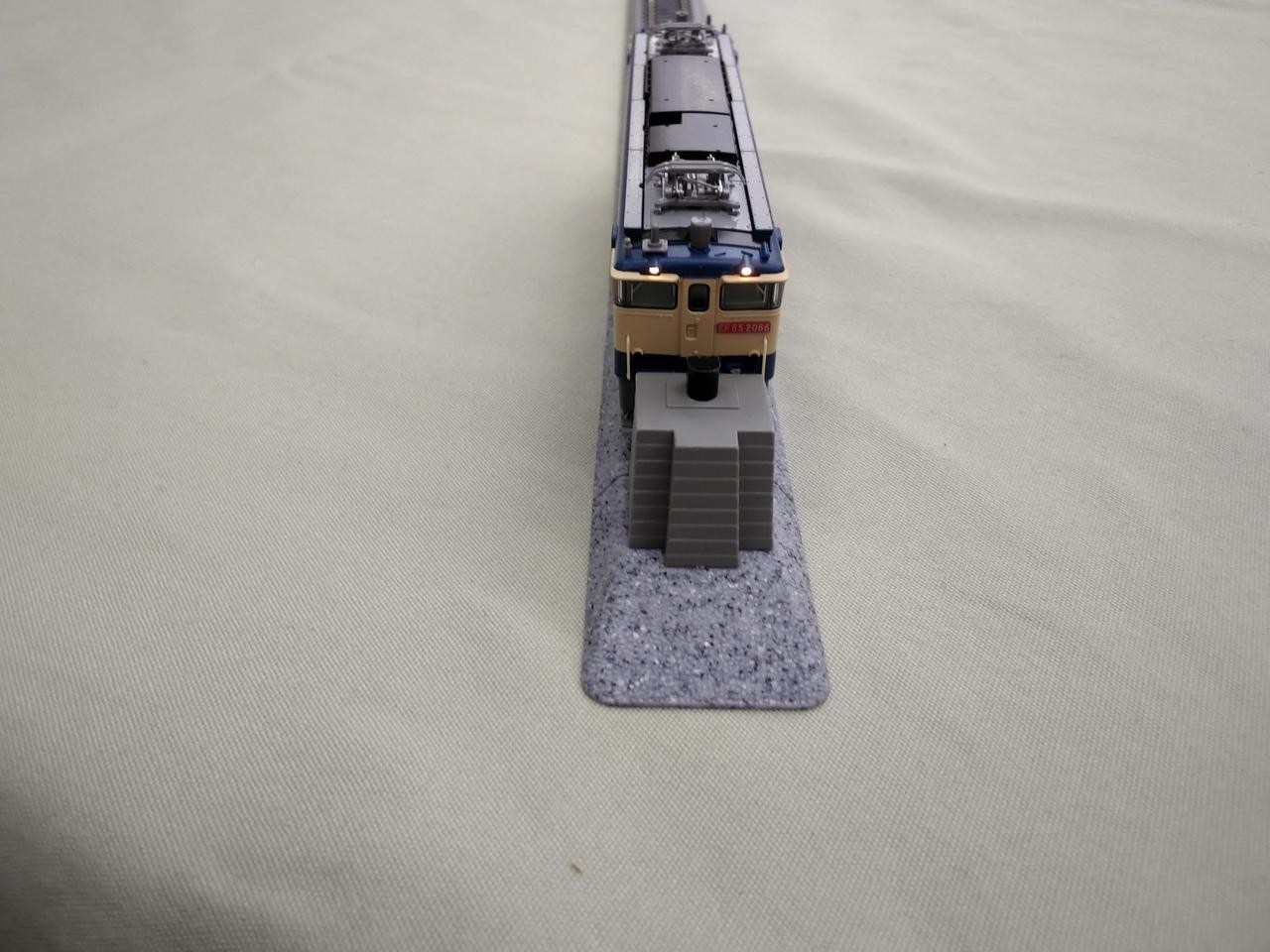 KATO 3061-5 EF65 2000 Revival JNR Color