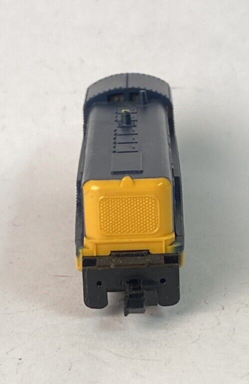 Arnold Rapido N Baldwin Diesel 2268 Santa Fe Runs Body Warped On Sides