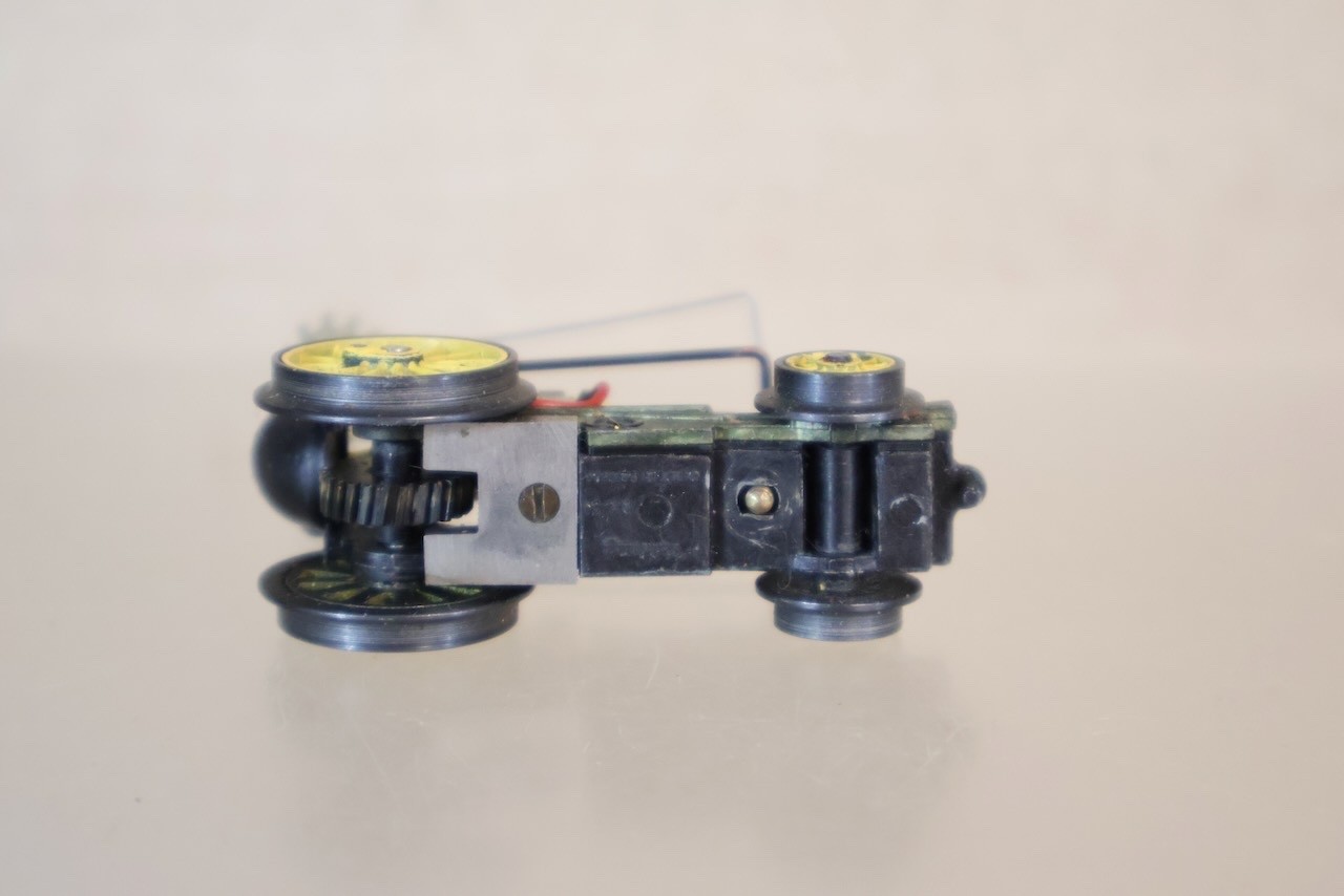 TRIANG HORNBY R346 CHASSIS for STEPHENSON’S ROCKET LOCOMOTIVE 1op
