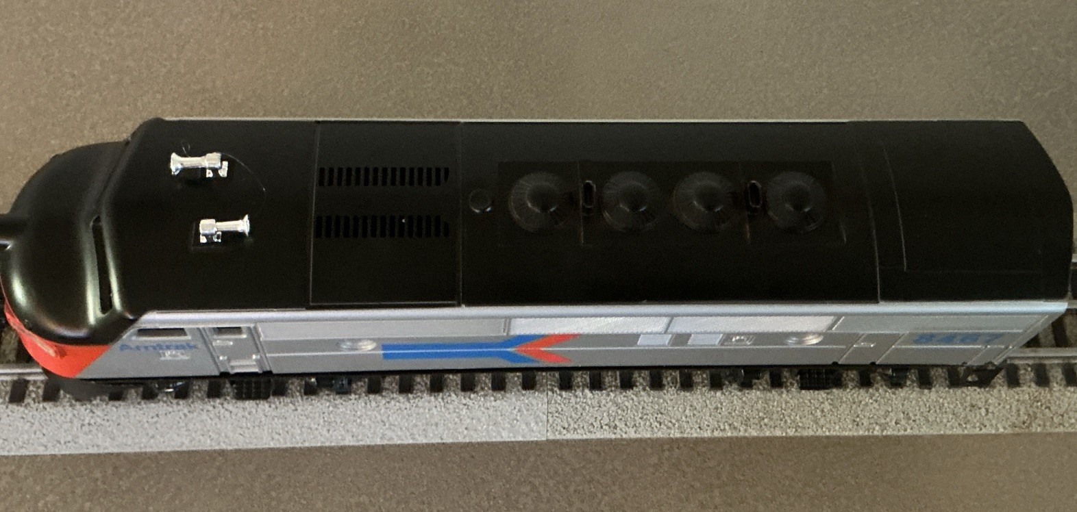 Lionel 6-8467 O Gauge Amtrak Non-Powered F3A Diesel Locomotive #8467TESTED .