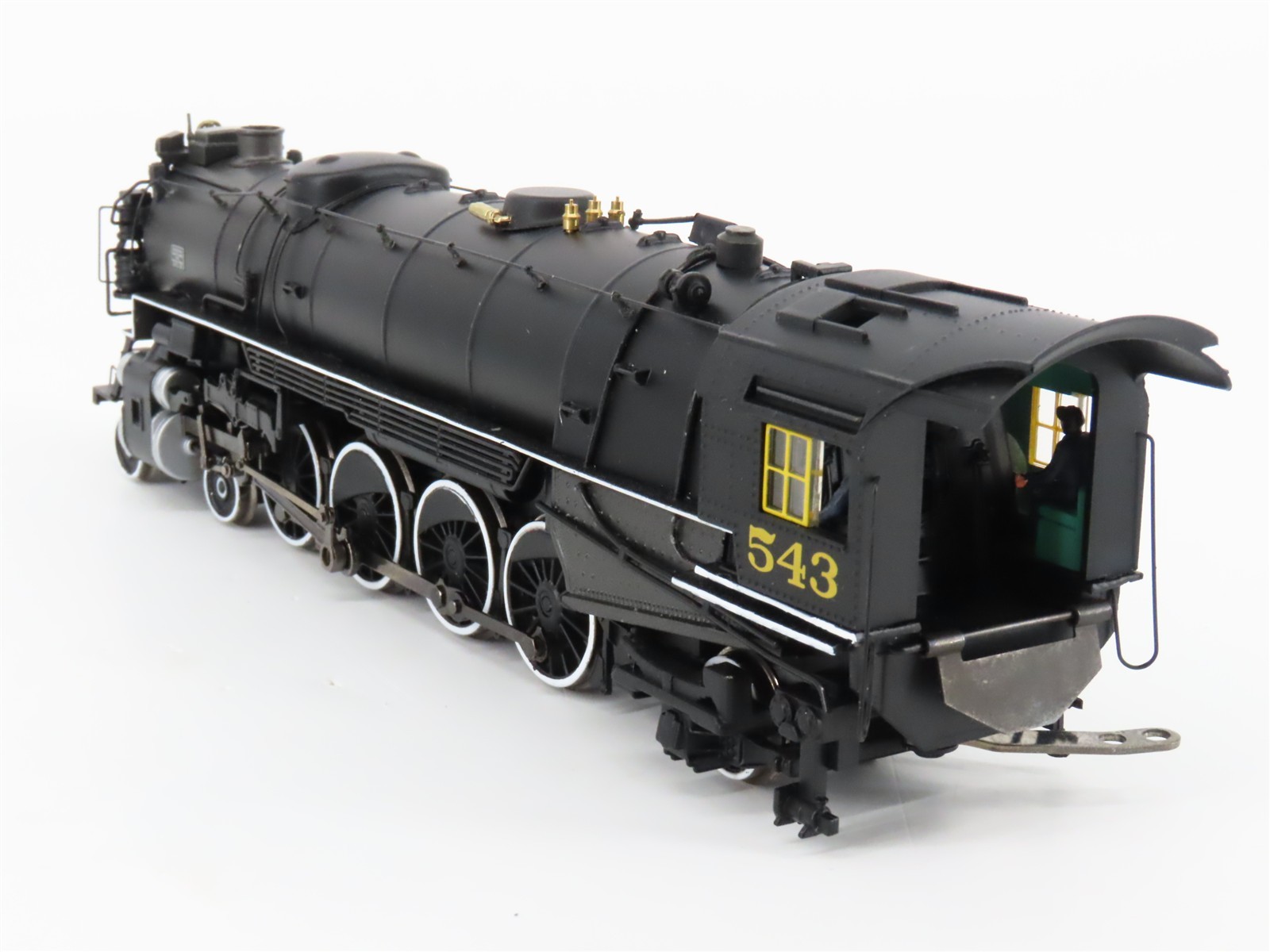 HO Bachmann Spectrum 82503 C&O Chesapeake & Ohio 4-8-2 J2 Steam #543 – DCC Ready