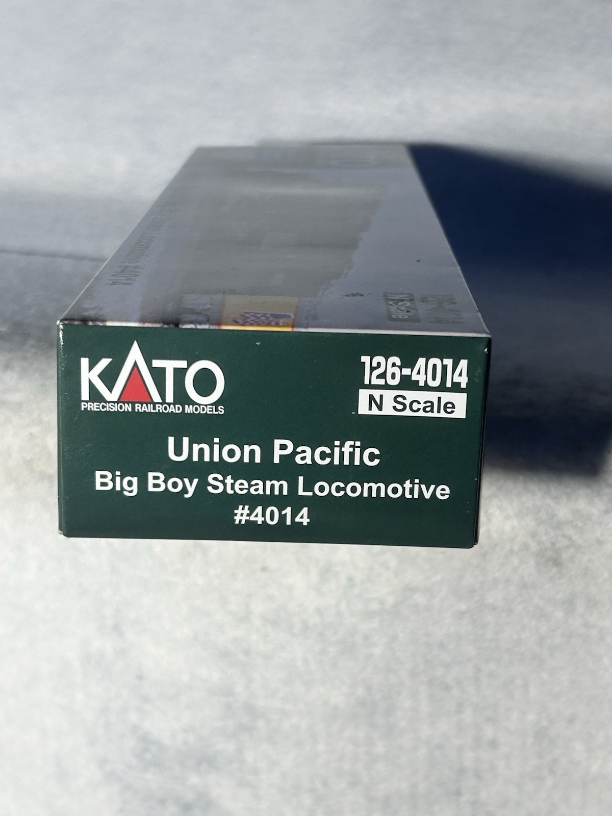 Gorgeous KATO Union Pacific Big Boy Steam Locomotive, 4-8-8-4 # 4014 N Gauge