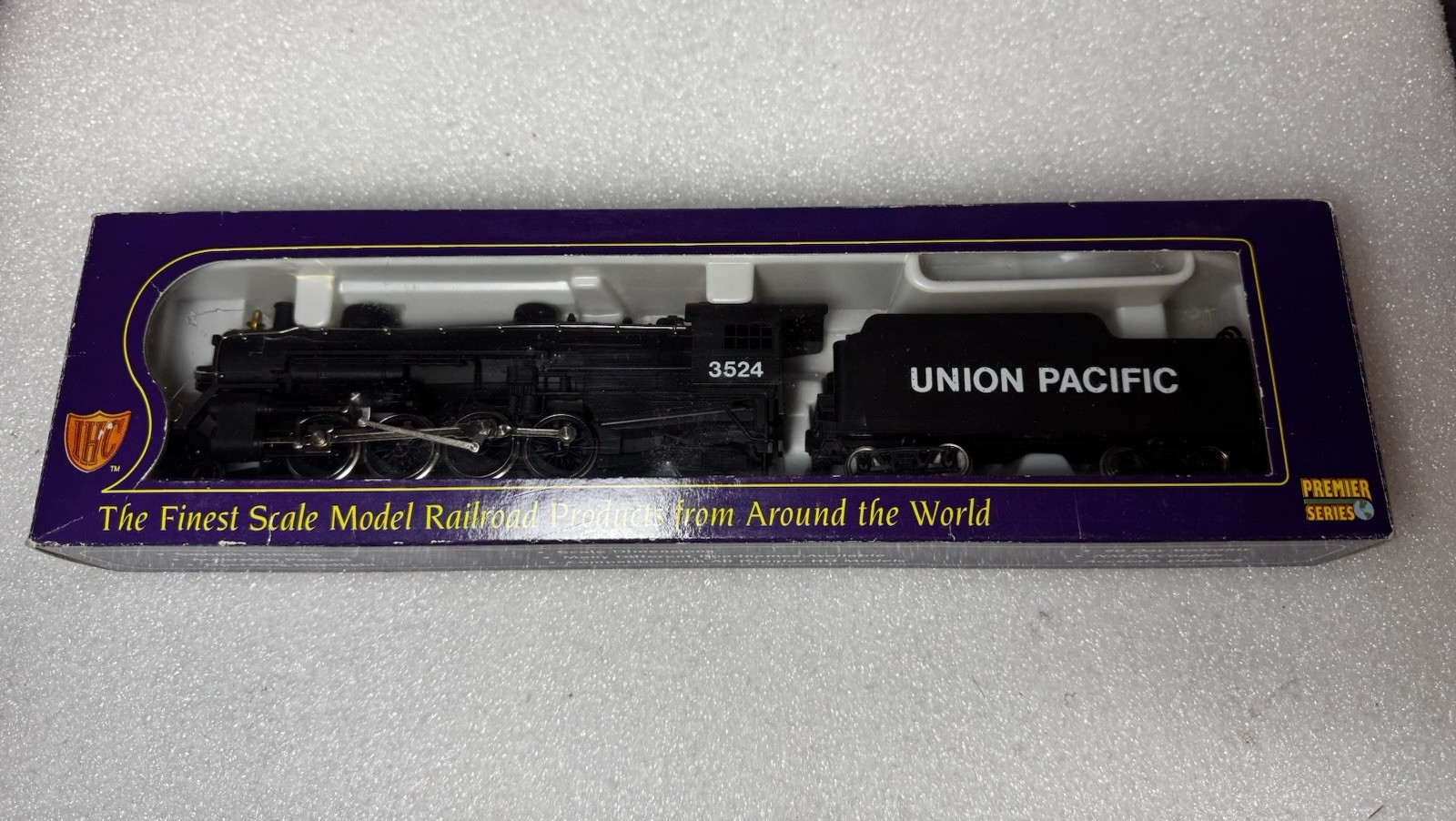 IHC Premier Series Union Pacific 3524 Pacific 2-8-2 HO DC Steam Locomotive