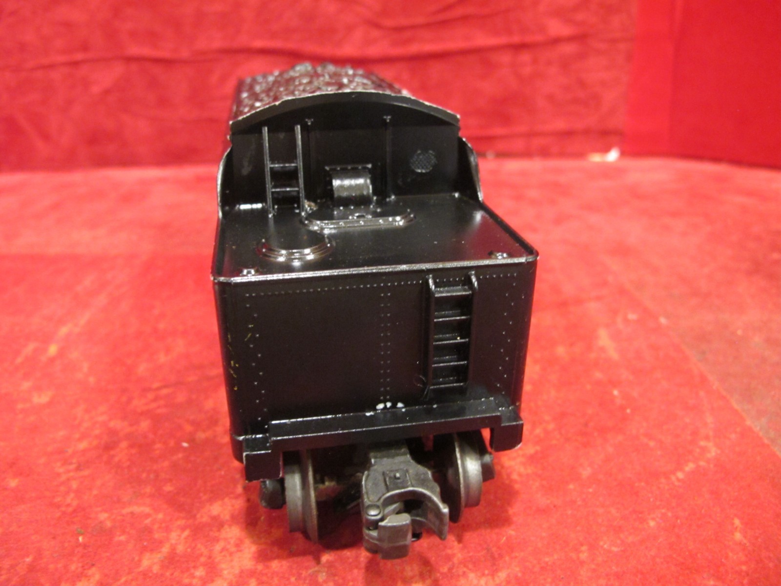 Vintage postwar 1950’S Lionel 6466T Lionel Lines COAL TENDER