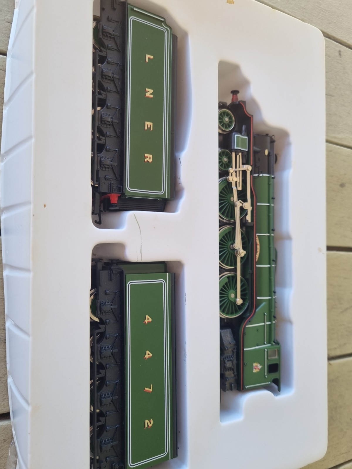 Hornby RailRoad LNER 4-6-2 Flying Scotsman A1 Class Train – R3086