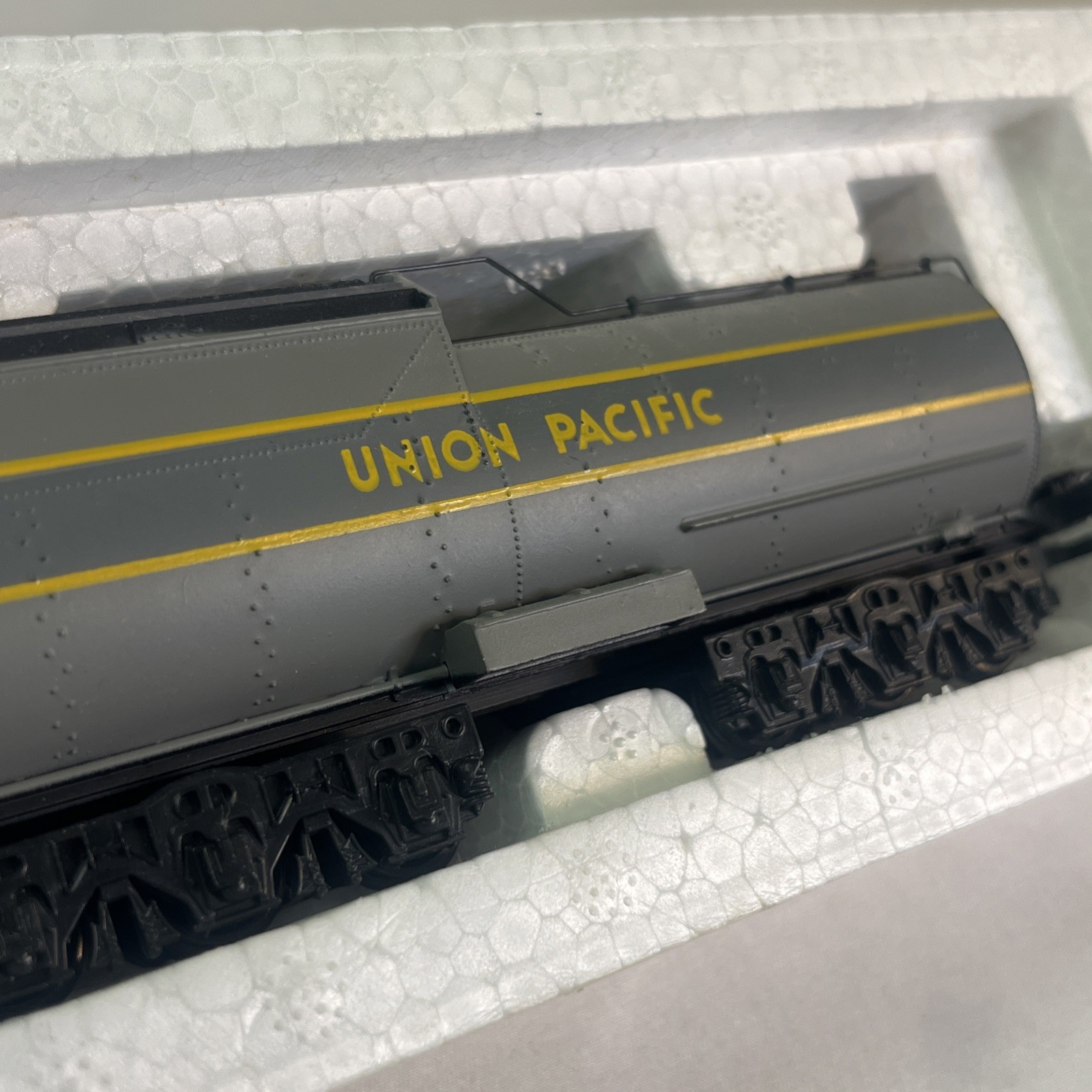 Bachmann Overland 4-8-4 Steam Locomotive & Tender Union Pacific #806 In Box
