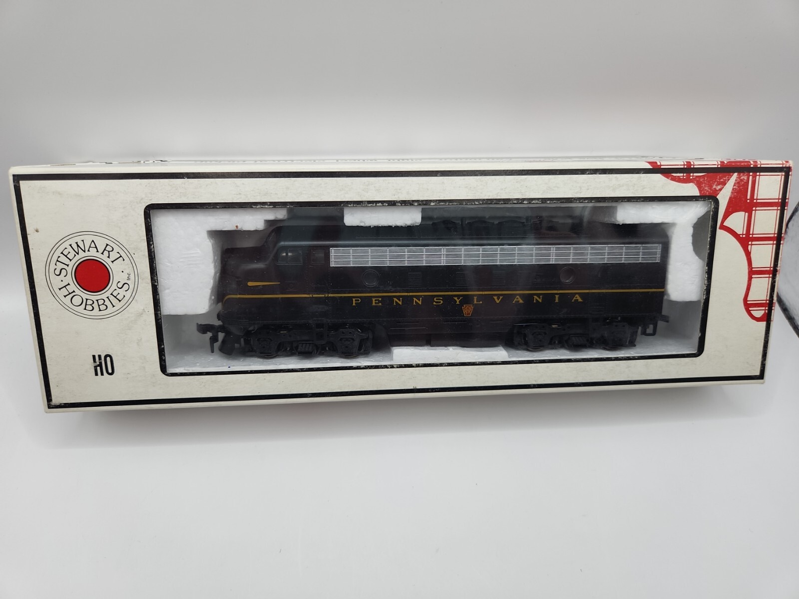 Stewart Kato #8440 HO Scale “PRR” F3A Phase 4 Diesel Un-numbered