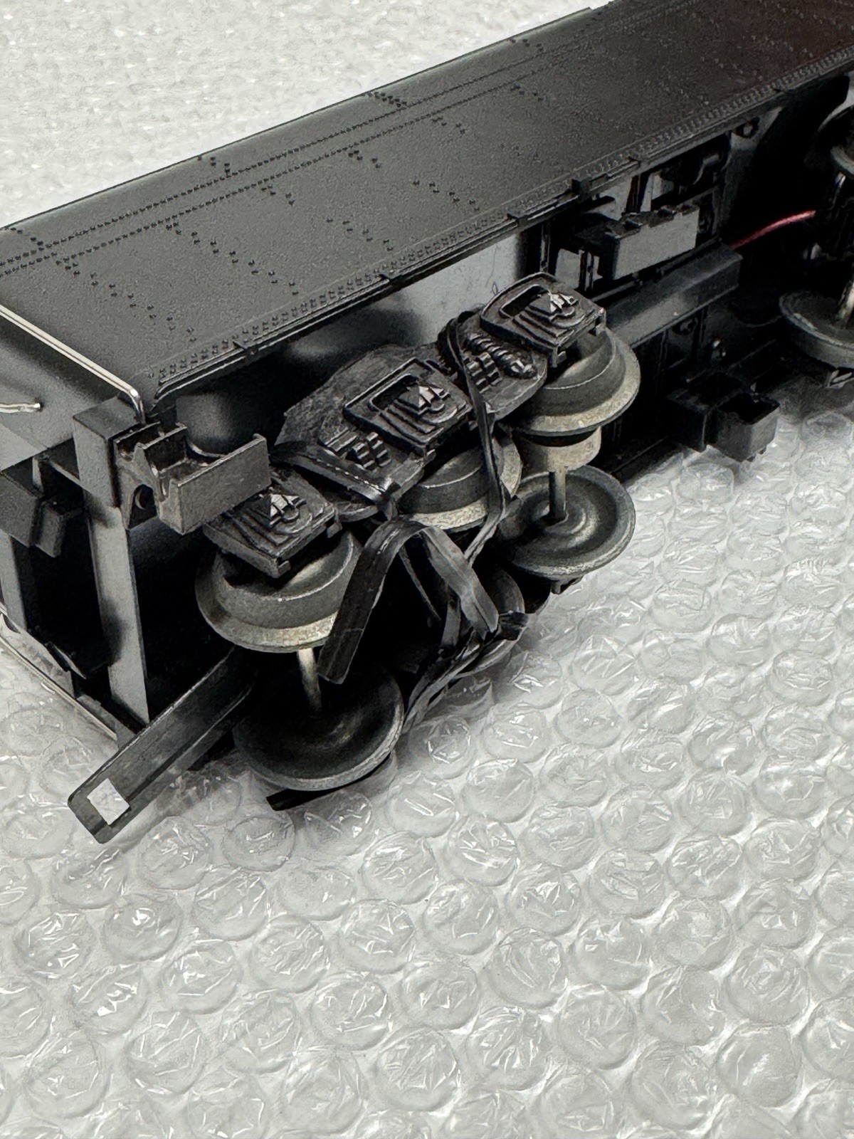 Lionel 6-19833 O Gauge Undecorated Die-Cast 2426 RS Railsounds Steam Tender