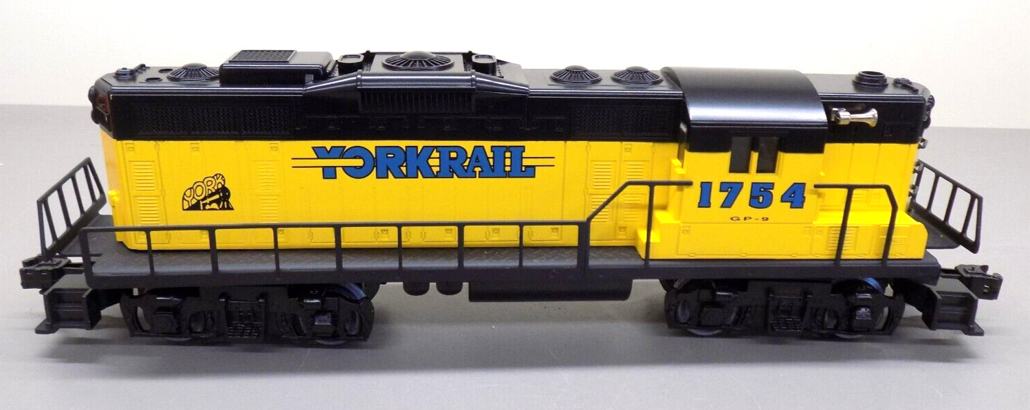 Lionel Trains 1994 T.C.A. York Rail GP-9 Diesel #6-52037 Cab #1754 & #1750 Dummy