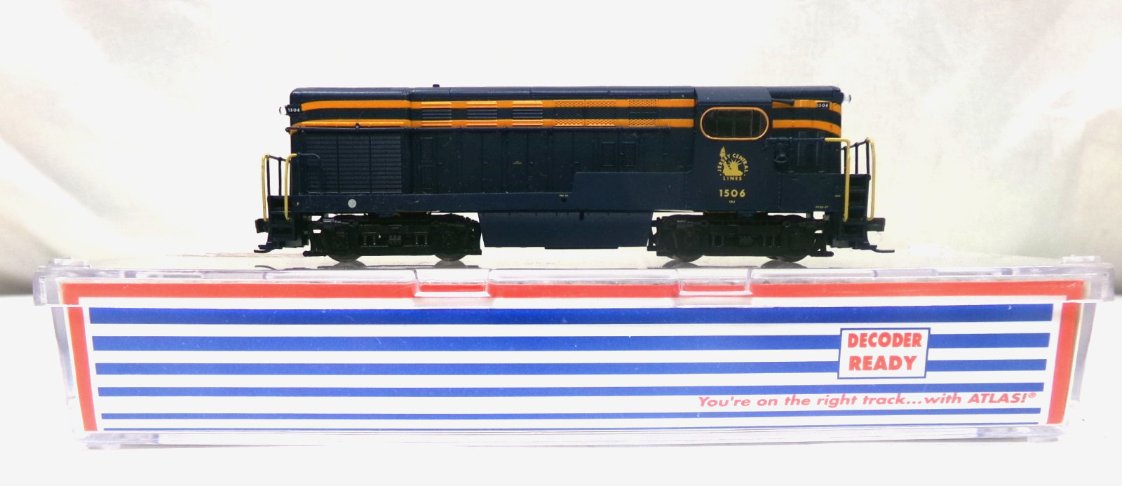 N scale Atlas Jersey Central H15-44 diesel engine in original box (lot N173)