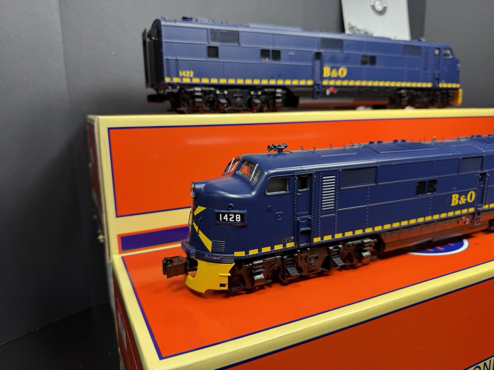 Lionel LEGACY 6-82829 Baltimore & Ohio E-7 diesel engine AA set #1422 #1428 EX