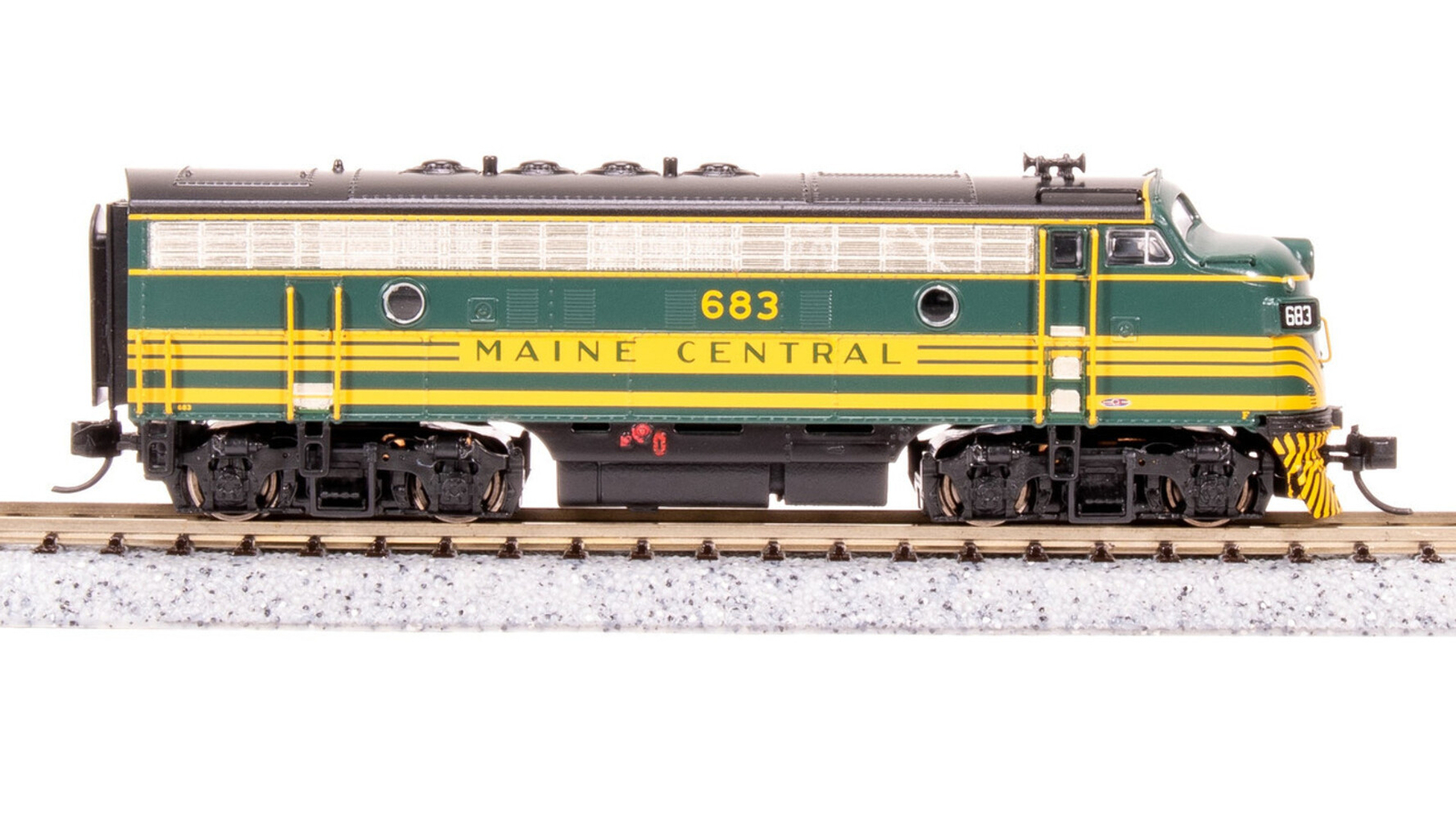 Broadway Limited 7734 N Scale MEC EMD F3A Green & Gold Diesel Locomotive #686