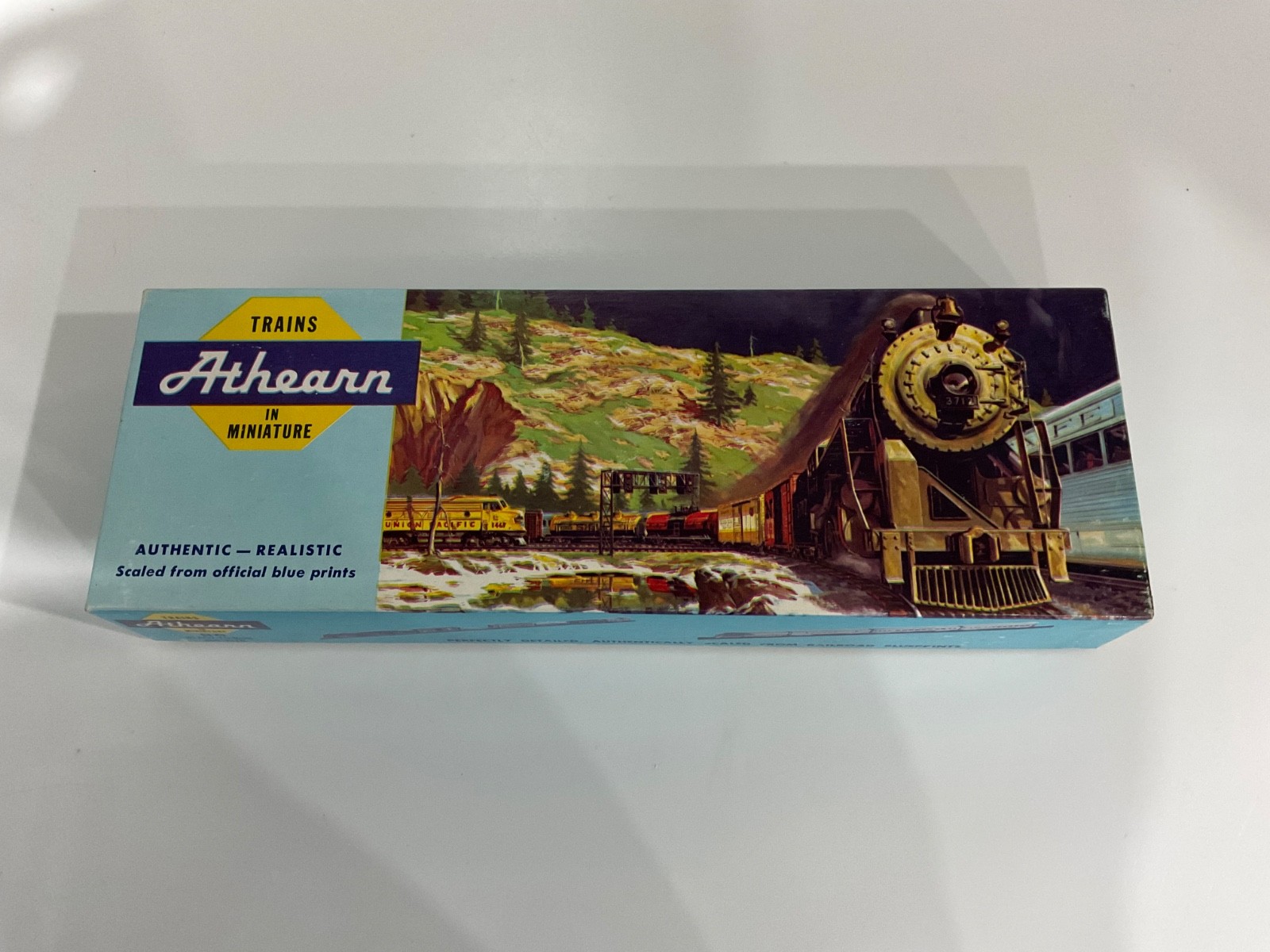Athearn HO #4004 SR Southern RR “2400” SW-1500 Diesel Switcher Loco