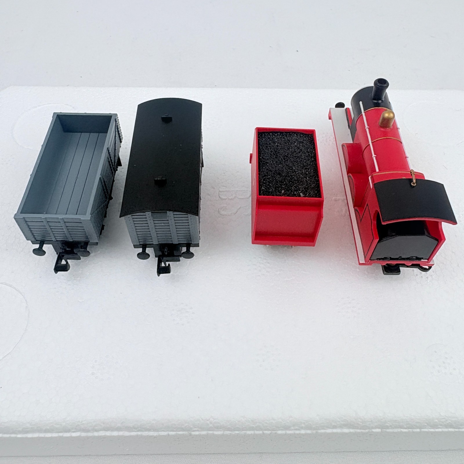 TOMIX 93802 N Gauge Thomas & Friends JAMES Train Set Motorized Tested Japan