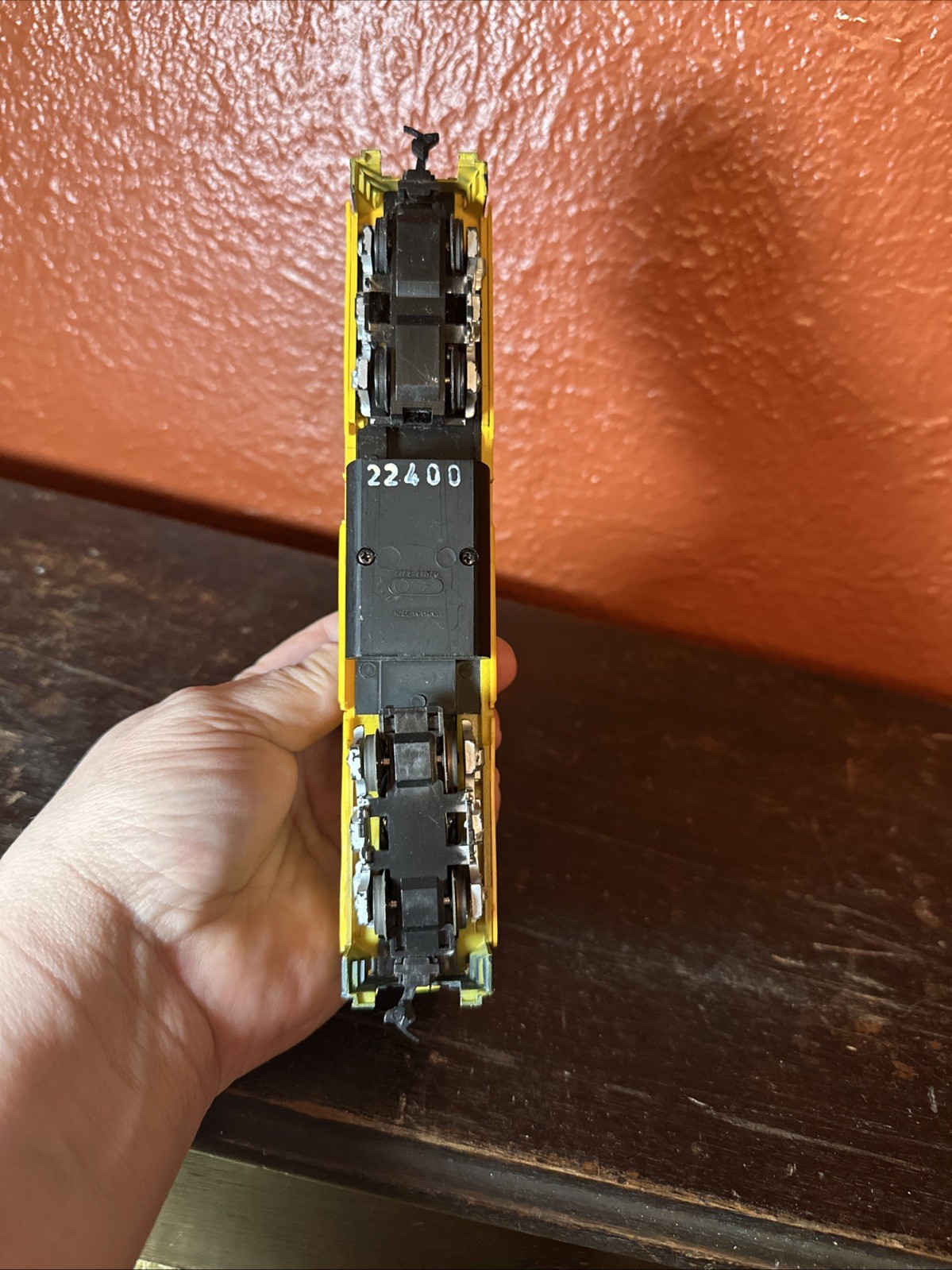 HO Scale Life-Like 7843 Santa Fe Yellow Blue GP38 Diesel Locomotive #3500 Used