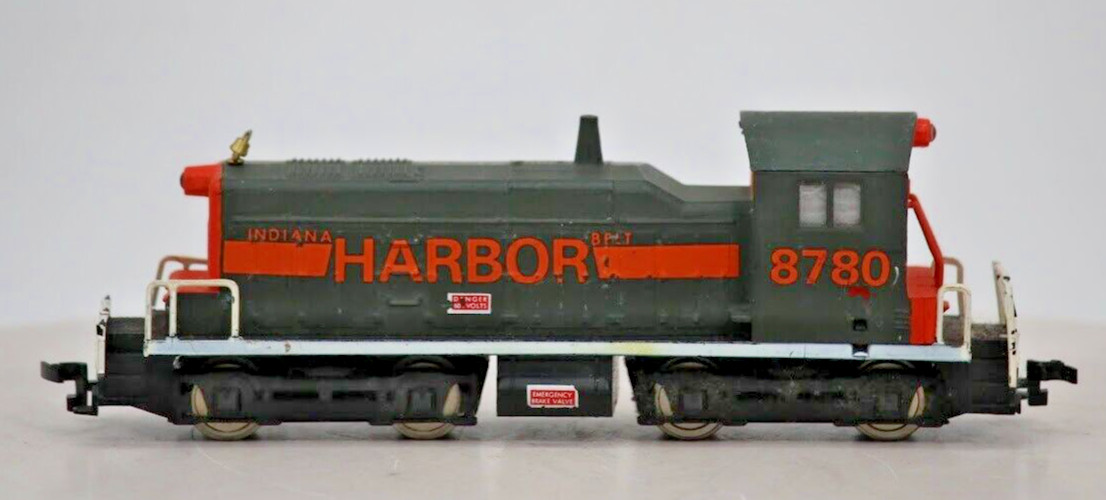 HO Scale Indiana Harbor Belt SW1 AHM Diesel Switcher 8780 Custom Painted 1:87