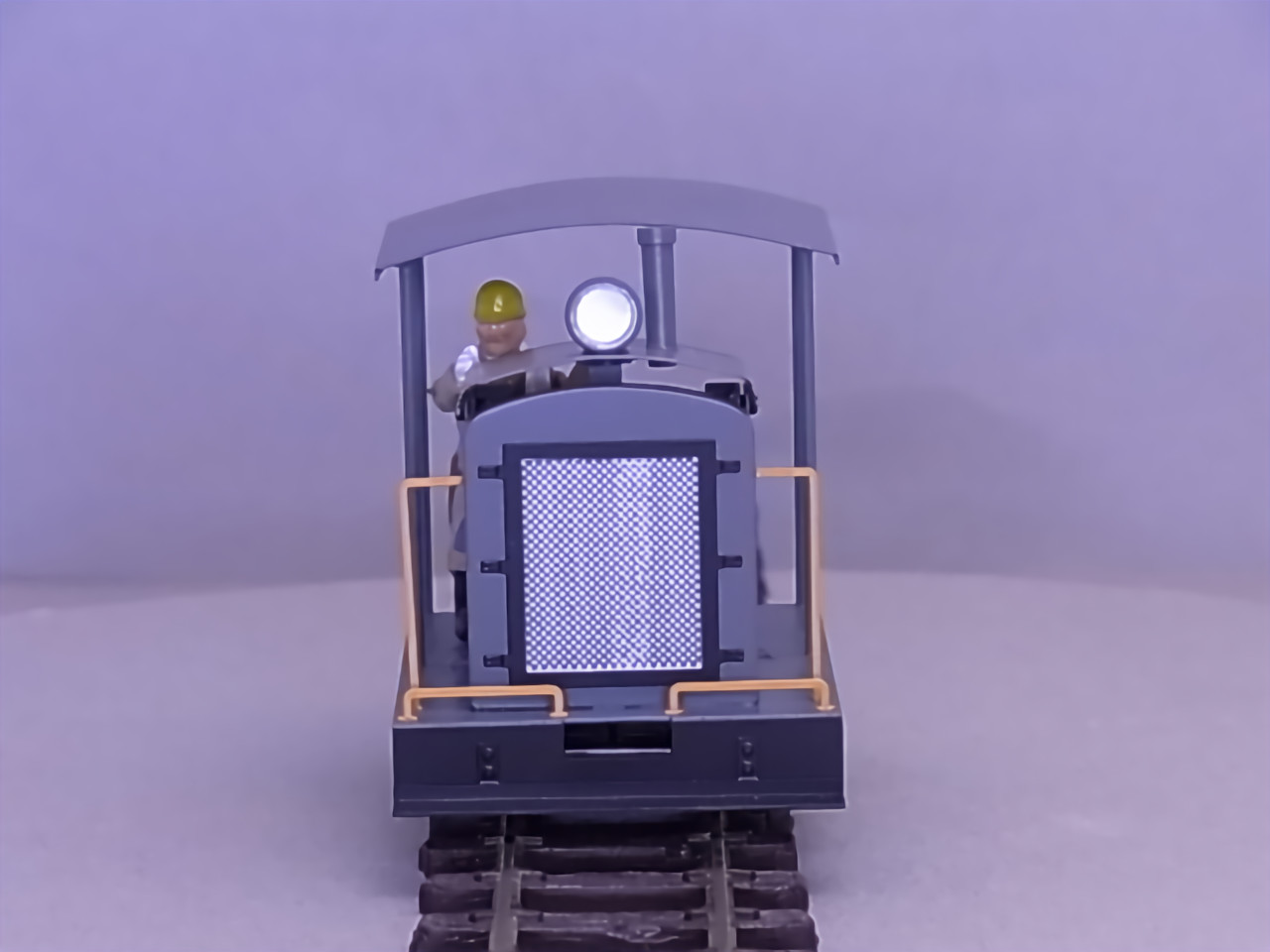 On30/Oe P.H Small Gasoline Locomotive Kit Narrow Gauge Diesel Engine 0e