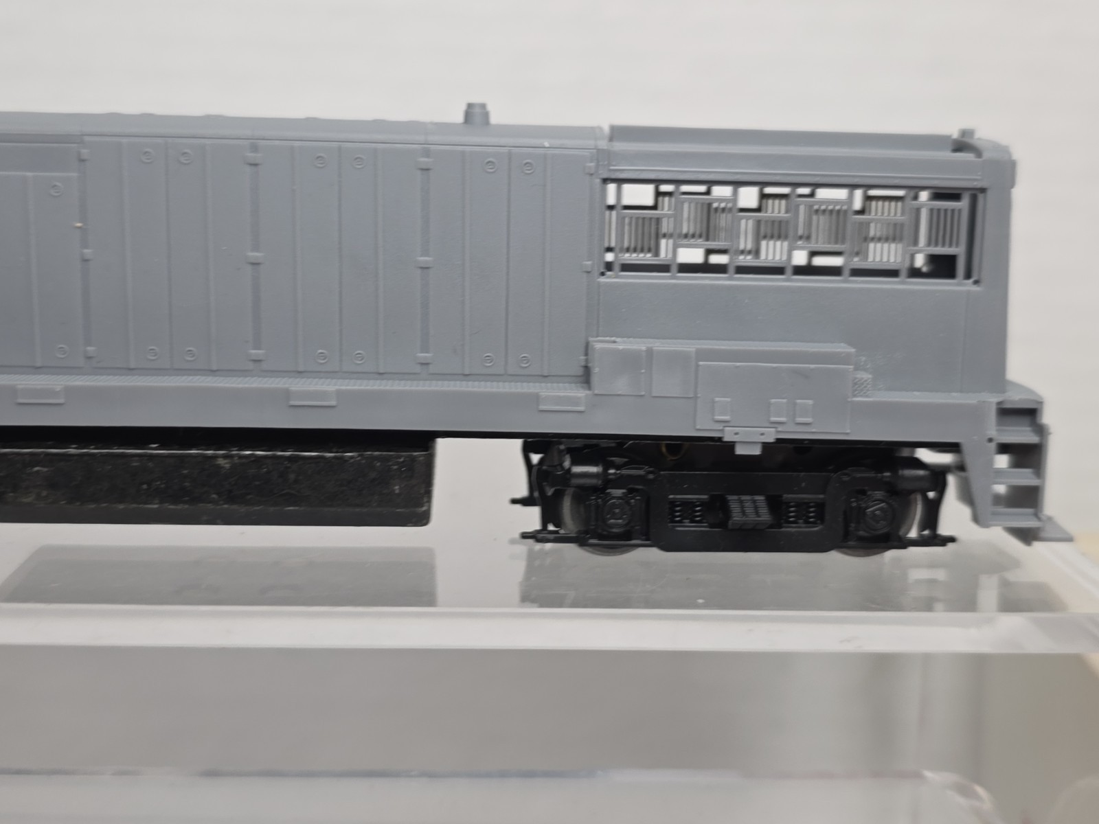 Stewart HO Scale 7000 Undecorated GE U25B Diesel Loco NOS Needs Motor Mounts (C)