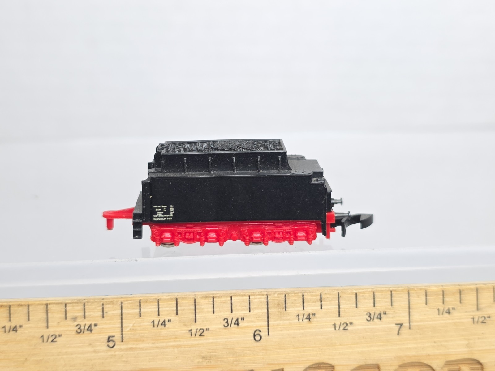 Marklin Z Scale *Tender Only* 4 Axel Coal Tender (For Loco 8885) Missing 2 Axels