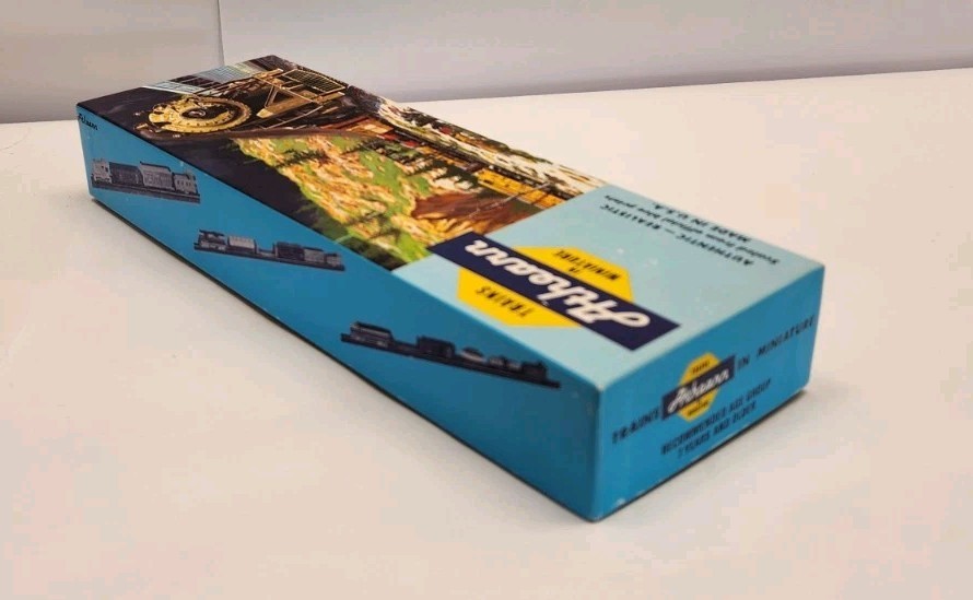 ATHEARN HO GP60 O/L OPERATION LIFESAVER 7140 POWERED DIESEL LOCOMOTIVE NOS B20