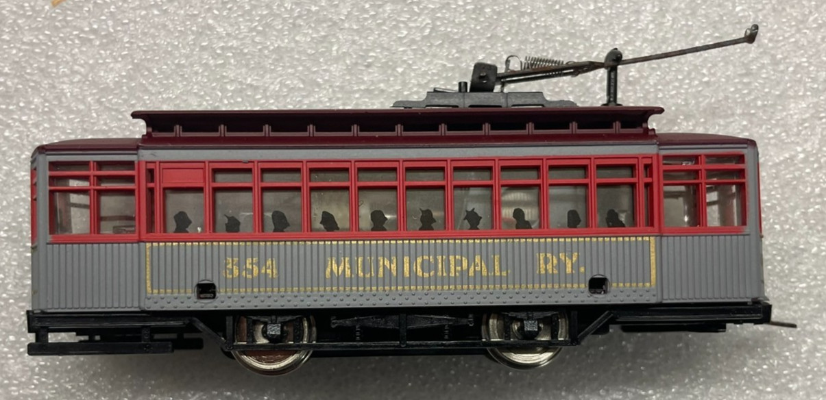 AHM HO #5301C – Brill Trolley – Municipal Railway #354