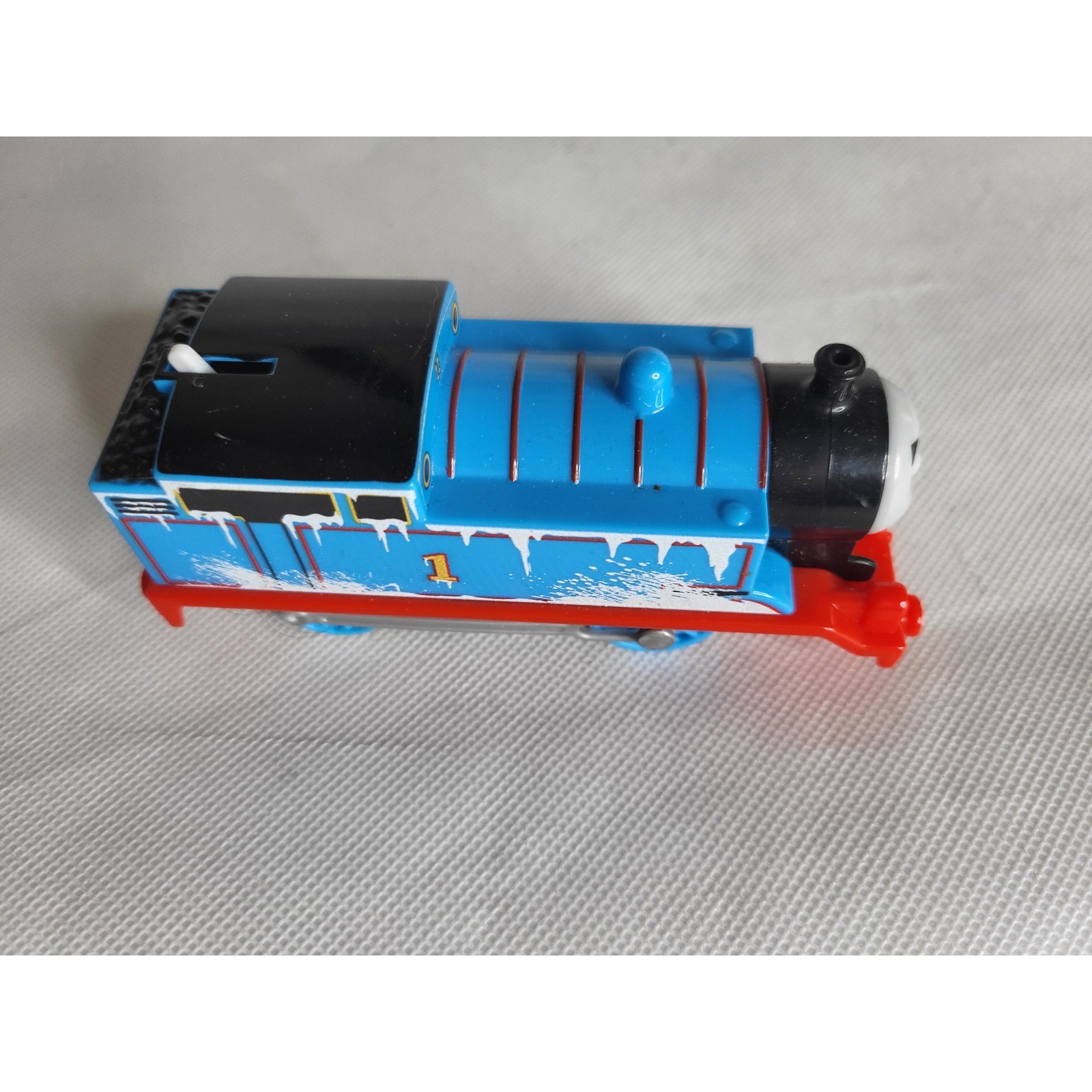Thomas & Friends Motorized Thomas Snow Splatter Train Engine Toy