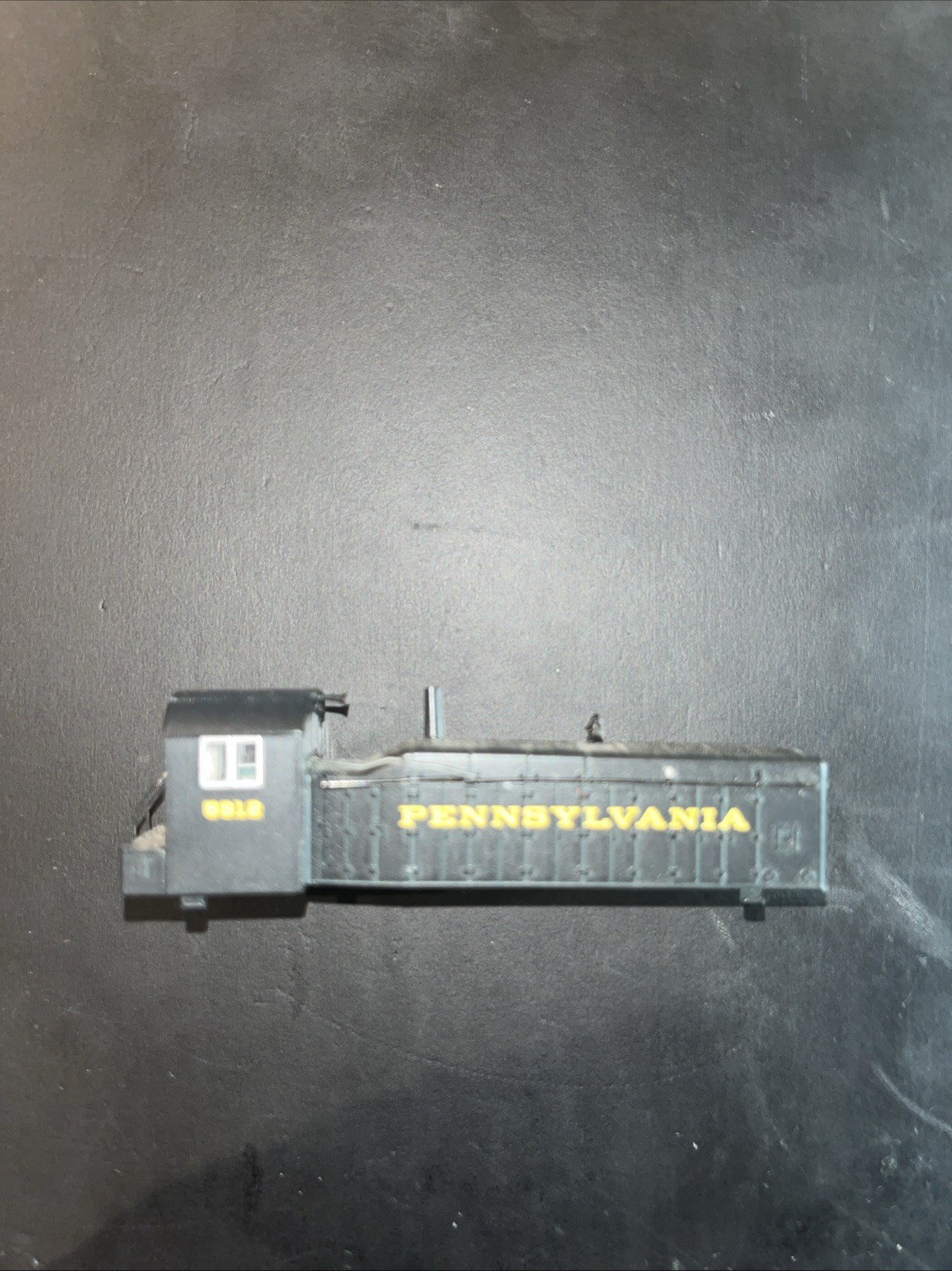 Kato 176-4362 N Scale PRR NW2 Diesel Switcher Body #5912