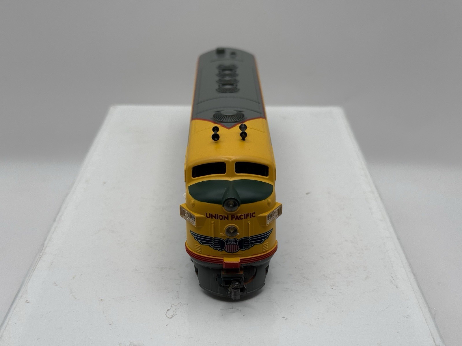 ATLAS – UNION PACIFIC (UP) FP-7 POWERED DIESEL