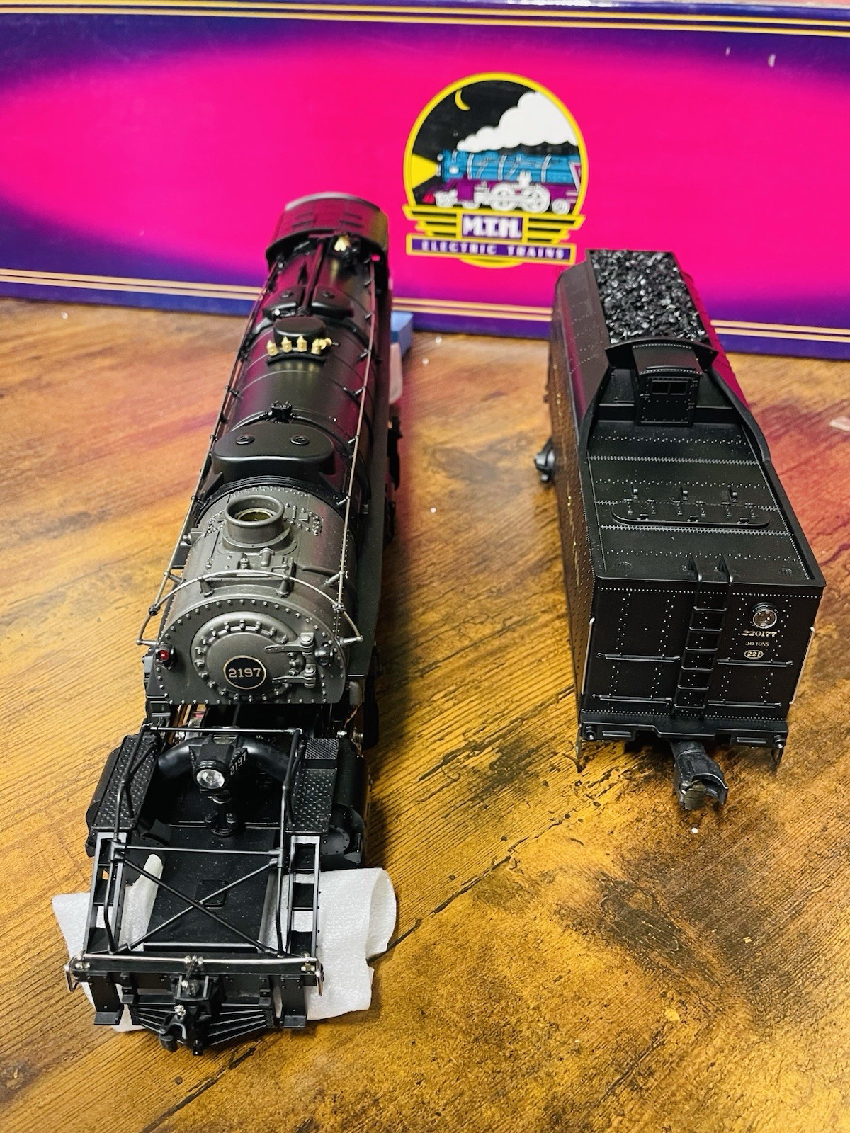 MTH MT-3009L Norfolk & Western 2197/ 2-8-8-2 Cast Mallet Steam Engine & Tender
