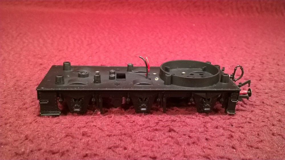 HO/OO BACHMANN EARL CLASS #3214 STEAM LOCOMOTIVE – TENDER CHASSIS