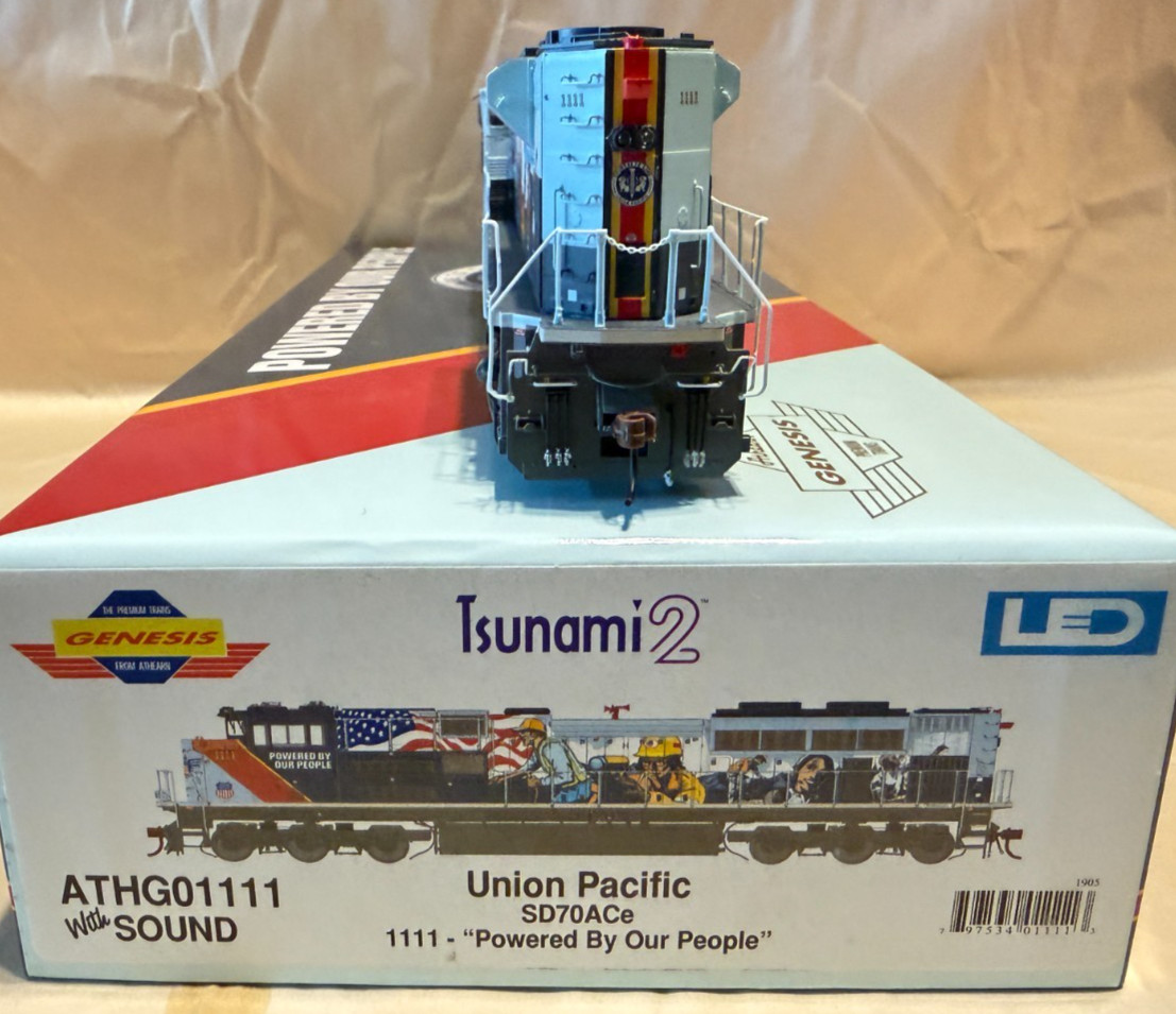 Athearn Genesis HO Union Pacific Powered By Our People #1111 SD70ACE DCC/Sound