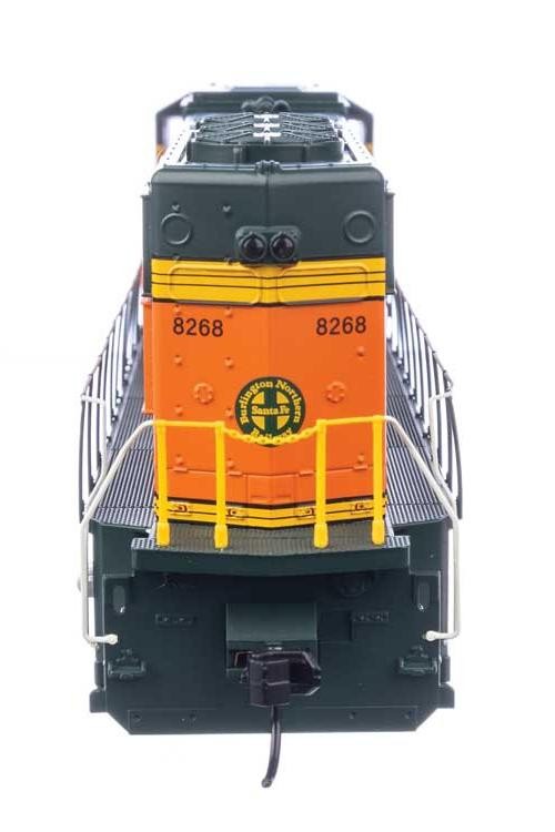 WalthersMainline ~ HO Scale ~ EMD SD75M ~ BNSF #8268 ~ Standard DC ~ 910-11003