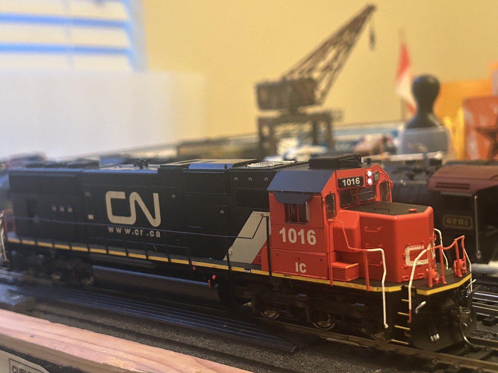 Athearn Genesis HO SD70 Canadian National CN #1016 DCC Sound Tsunami 2 KeepAlive