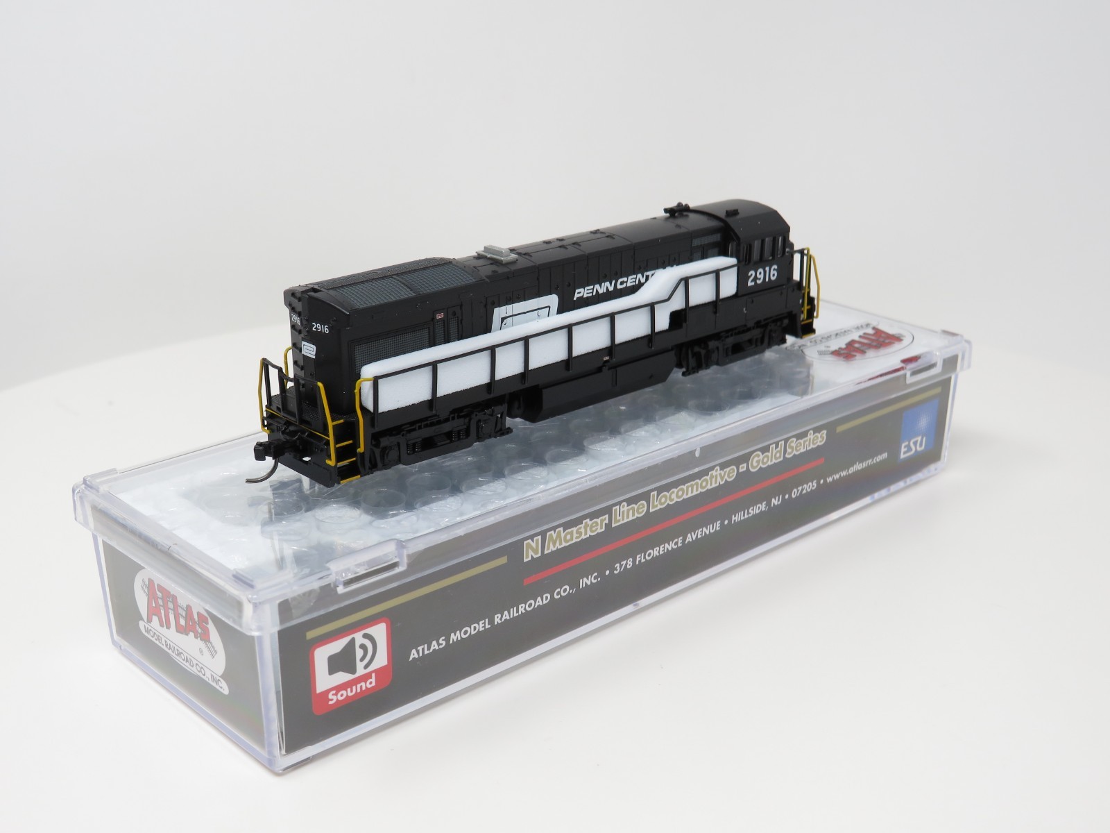 Atlas N 40005925 DCC Sound Penn Central GE U33B Diesel Locomotive ESU LokSound