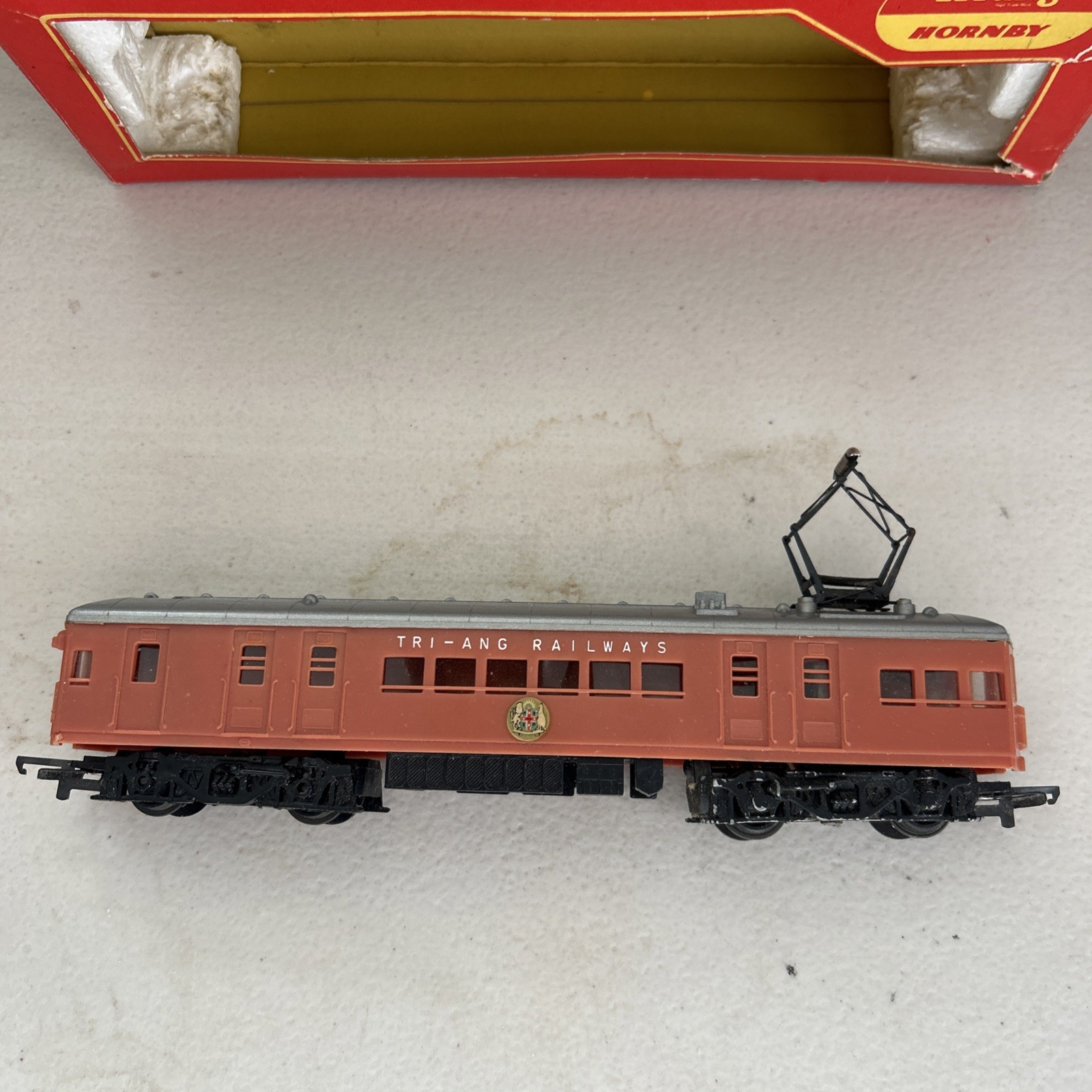 Tri-ang Hornby R.450A Suburban Car. NSW “Red Rattler”