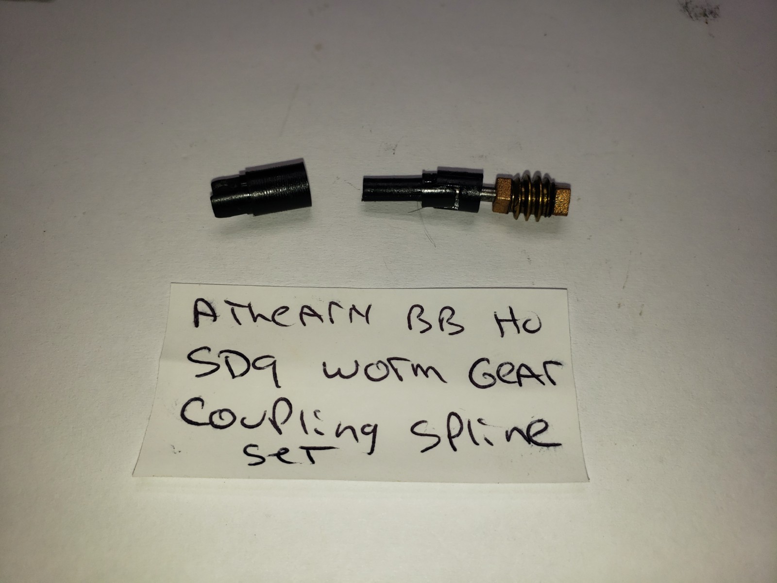 SD9 GP50-60 ATHEARN HO SCALE WORM GEAR ASSEMBLY COUPLING SPLINE GOOD CONDITION
